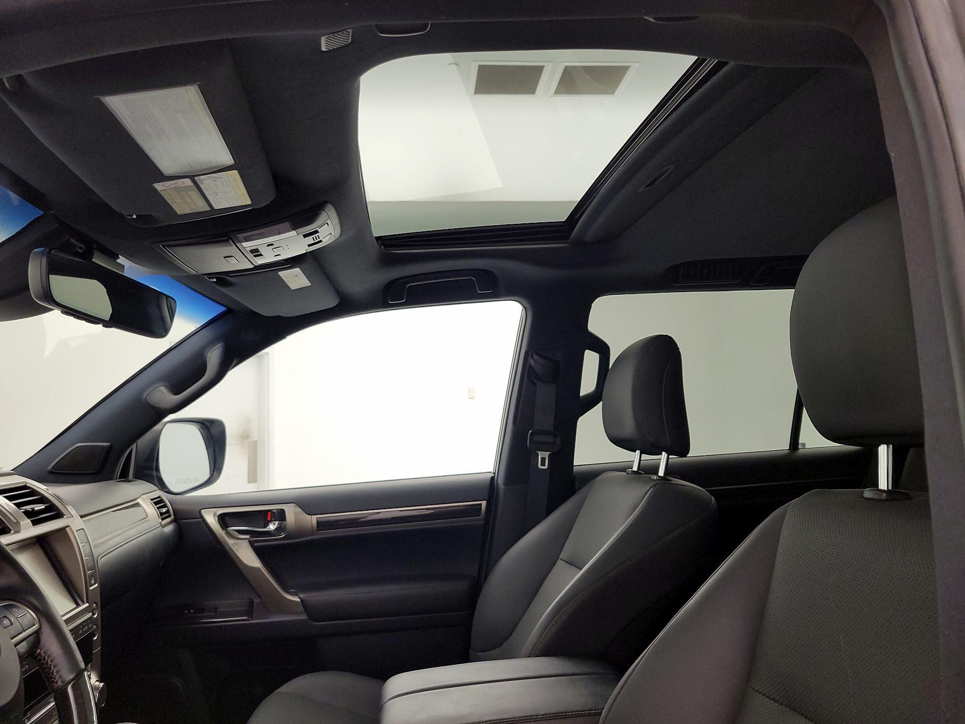 Thumbnail: 2021 Lexus GX - 20