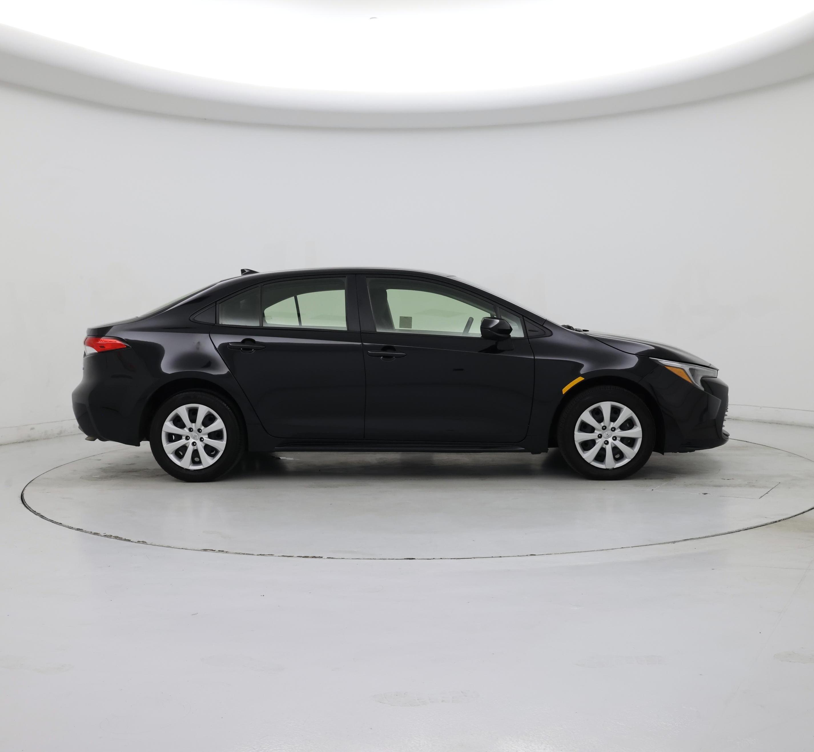Thumbnail: 2023 Toyota Corolla - 7