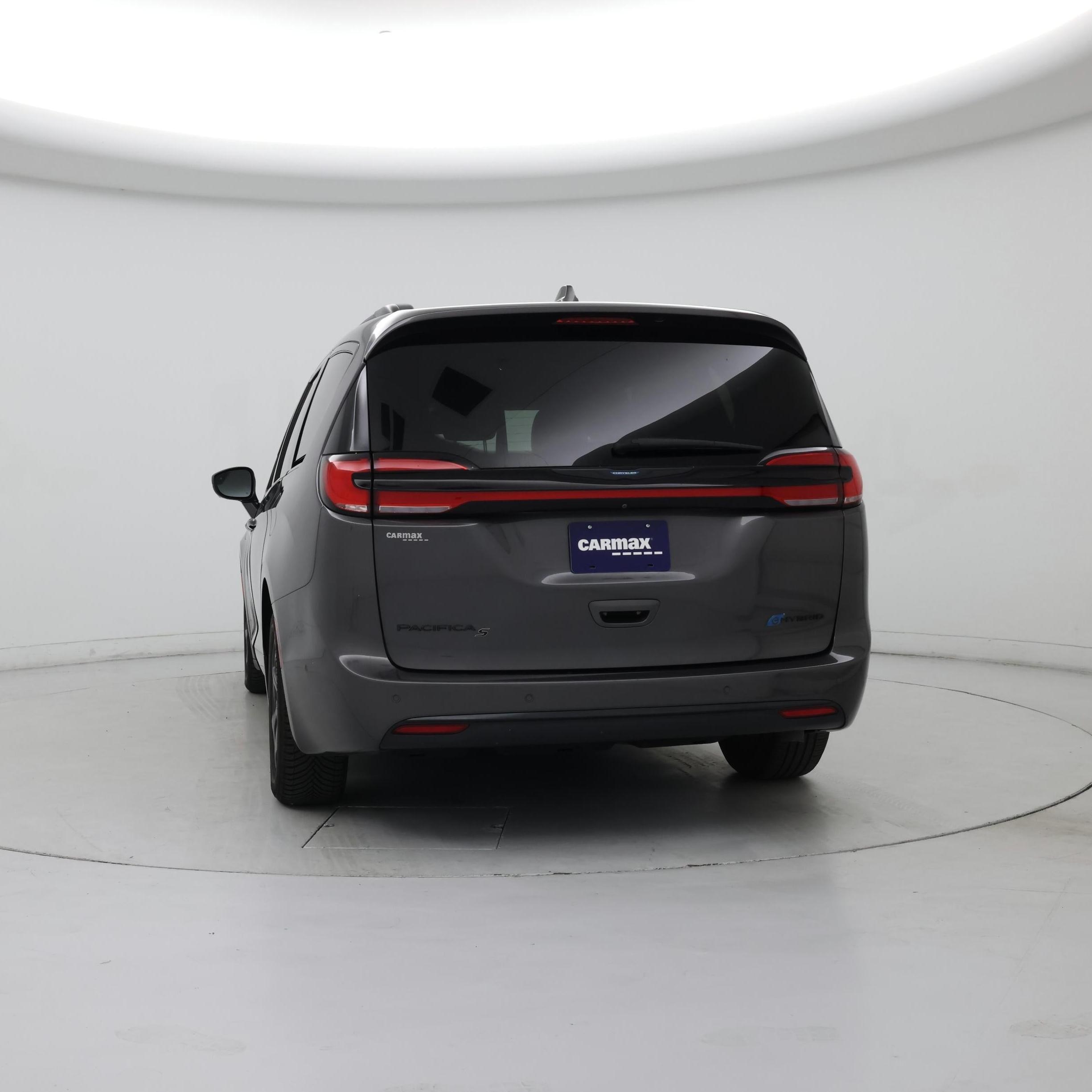 Thumbnail: 2021 Chrysler Pacifica - 6