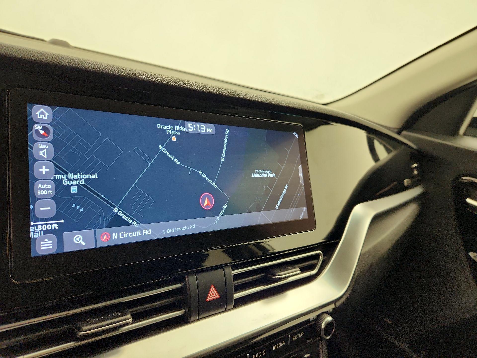 Thumbnail: 2020 Kia Niro - 14