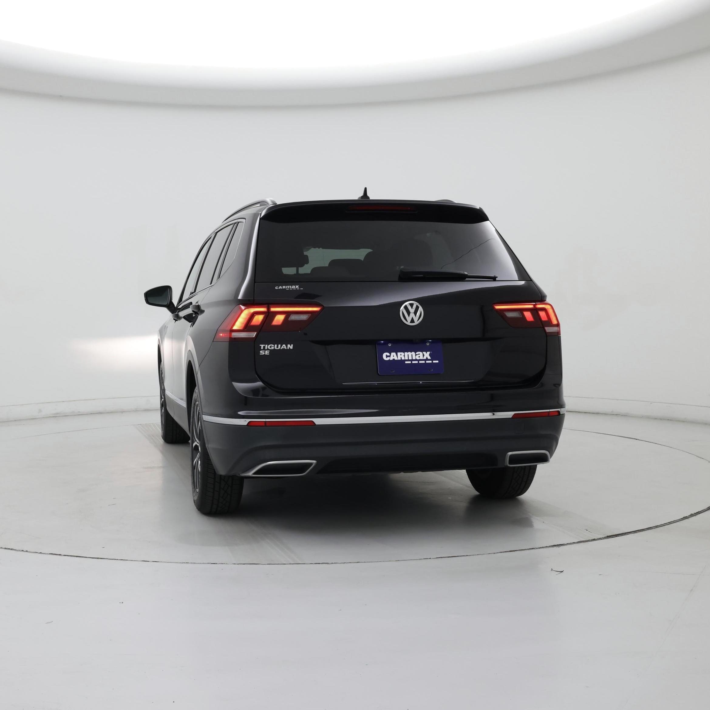 Thumbnail: 2020 Volkswagen Tiguan - 6