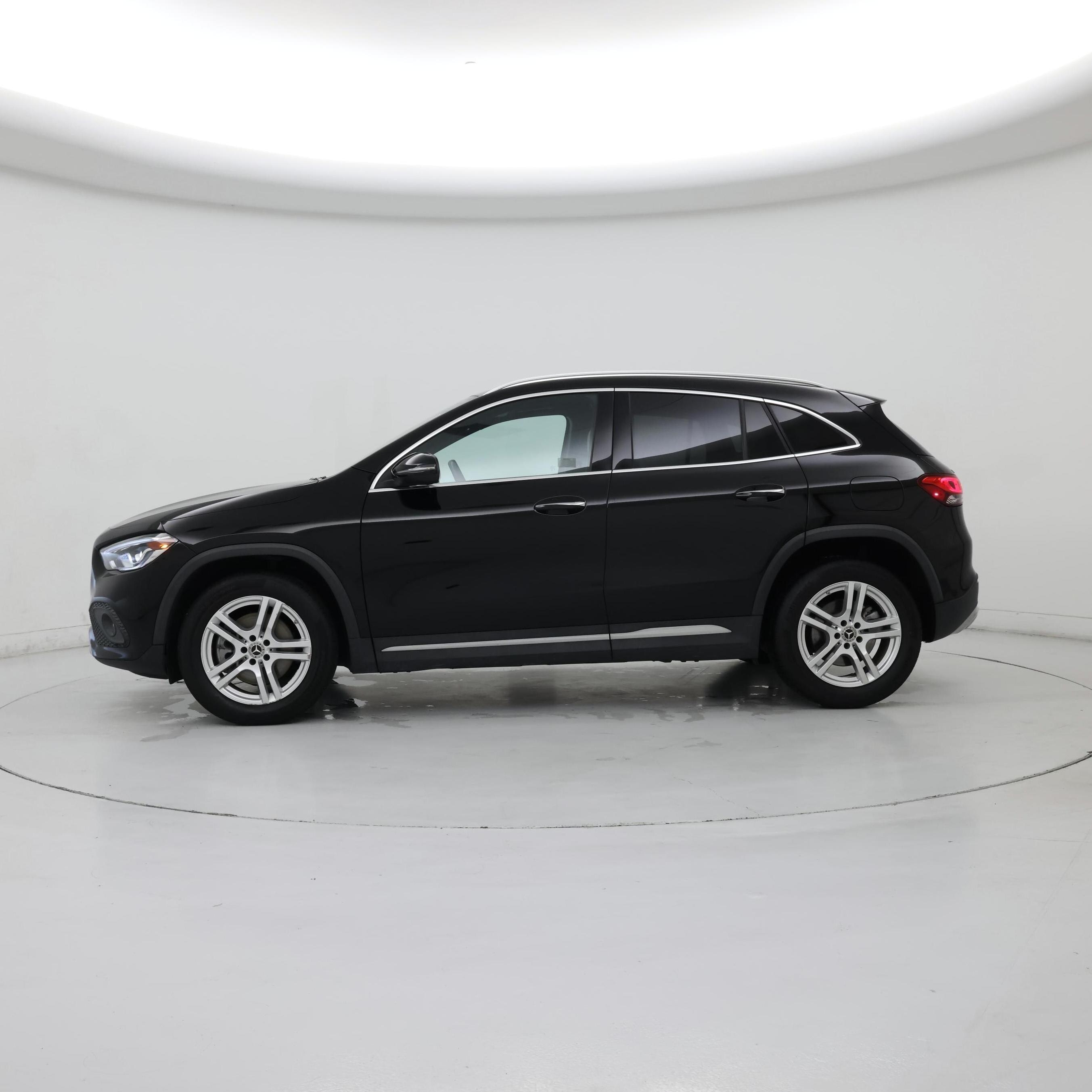Thumbnail: 2021 Mercedes-Benz GLA - 3