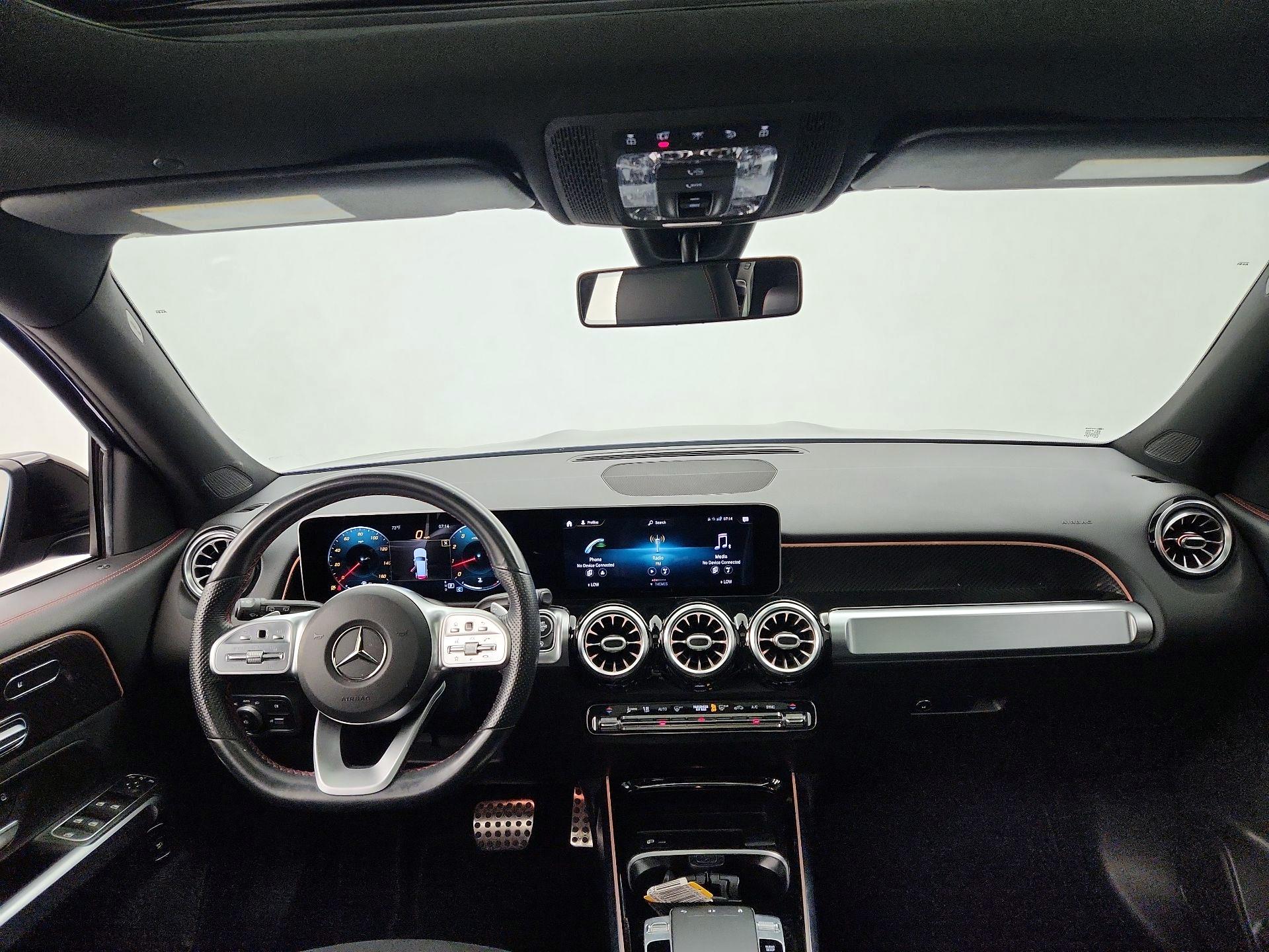 Thumbnail: 2020 Mercedes-Benz GLB - 9