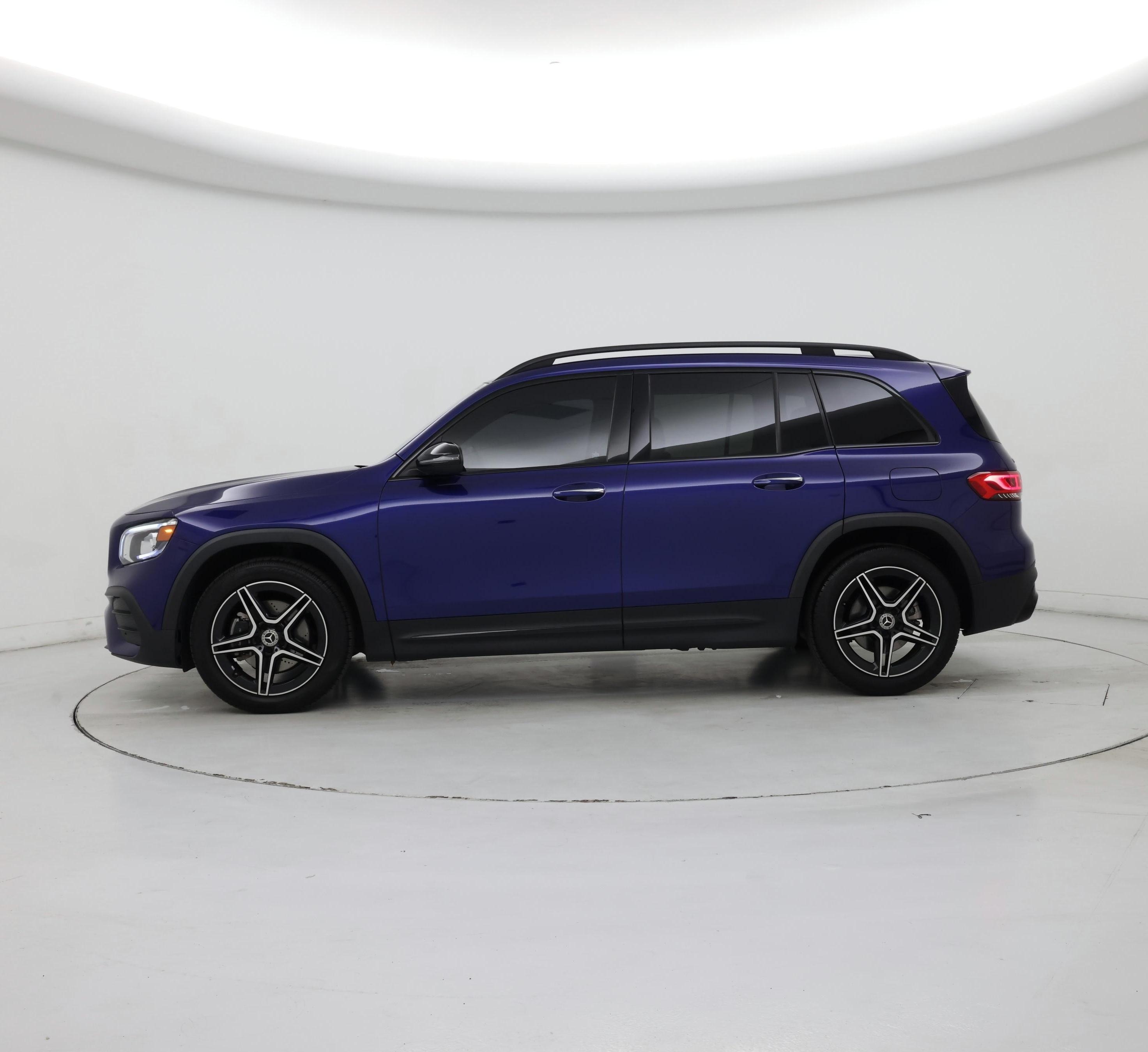 Thumbnail: 2020 Mercedes-Benz GLB - 3