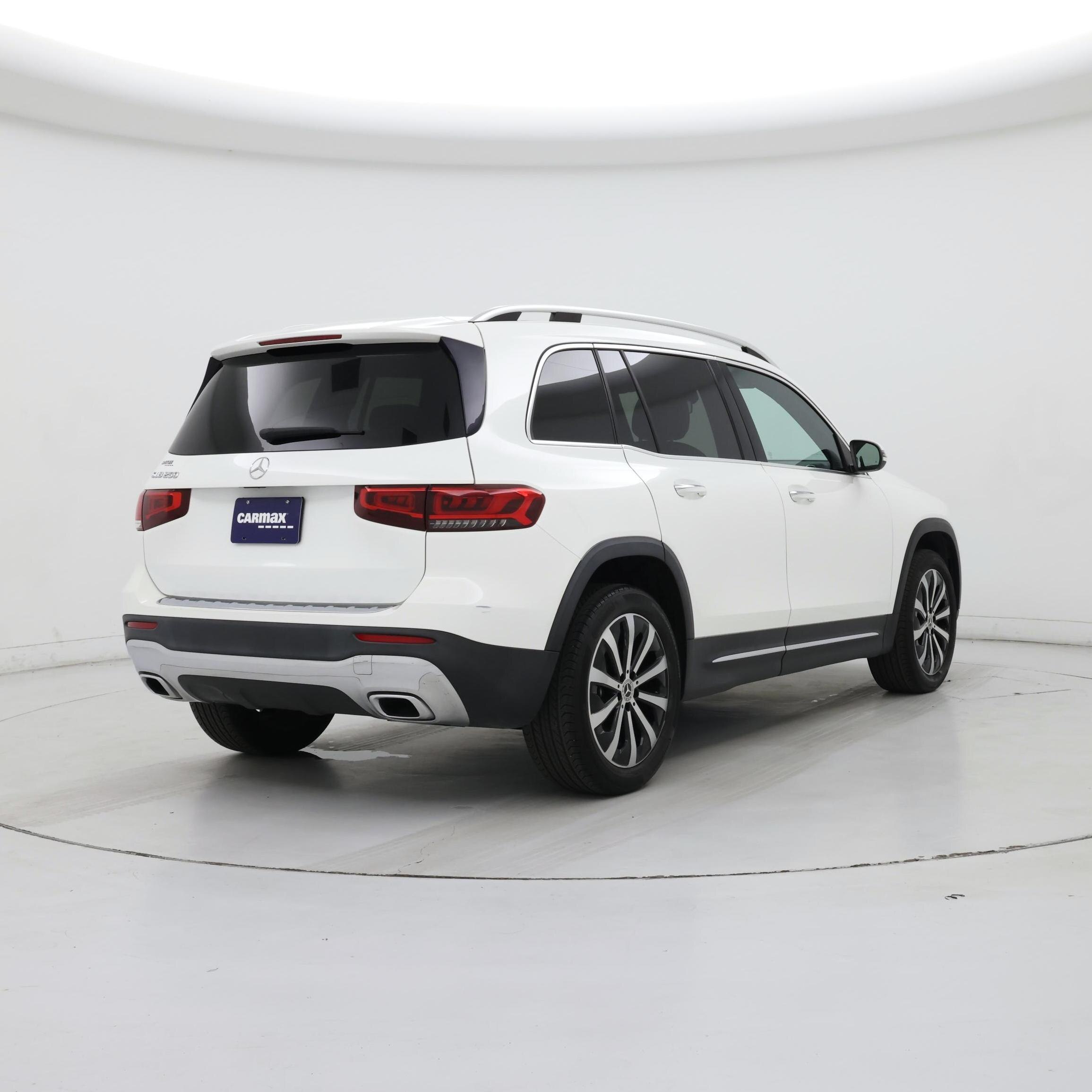 Thumbnail: 2021 Mercedes-Benz GLB - 8