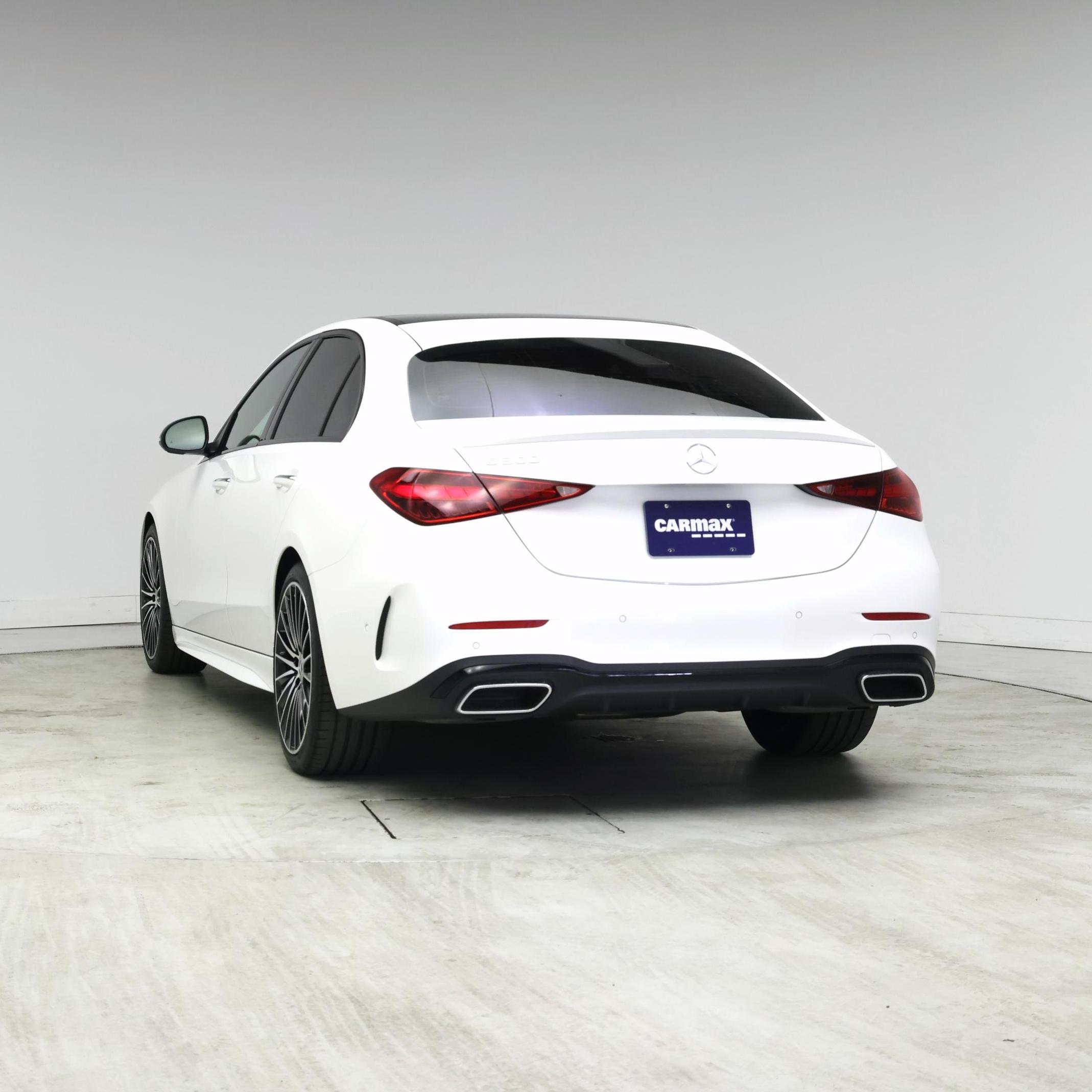 Thumbnail: 2023 Mercedes-Benz C-Class - 2
