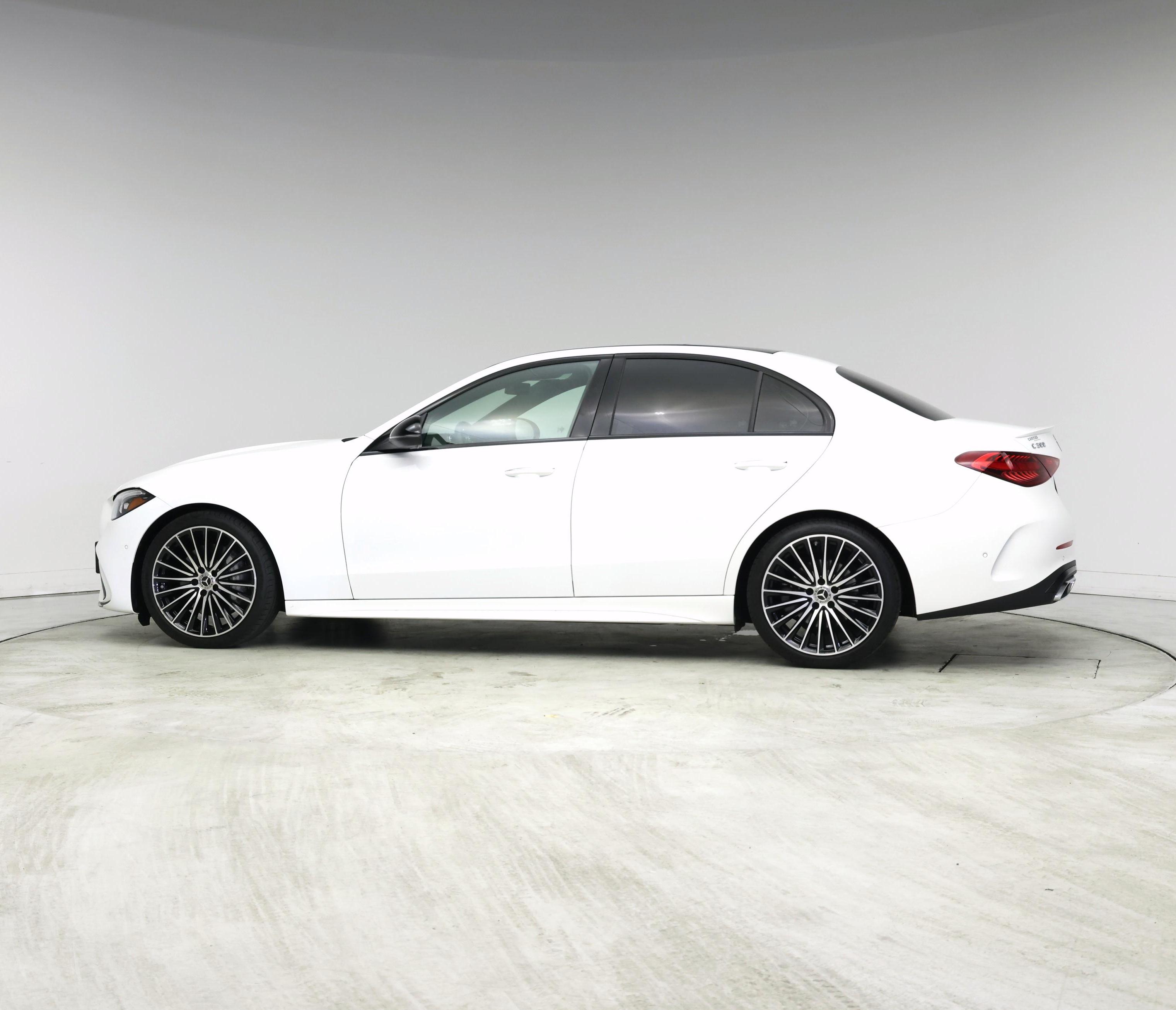 Thumbnail: 2023 Mercedes-Benz C-Class - 3