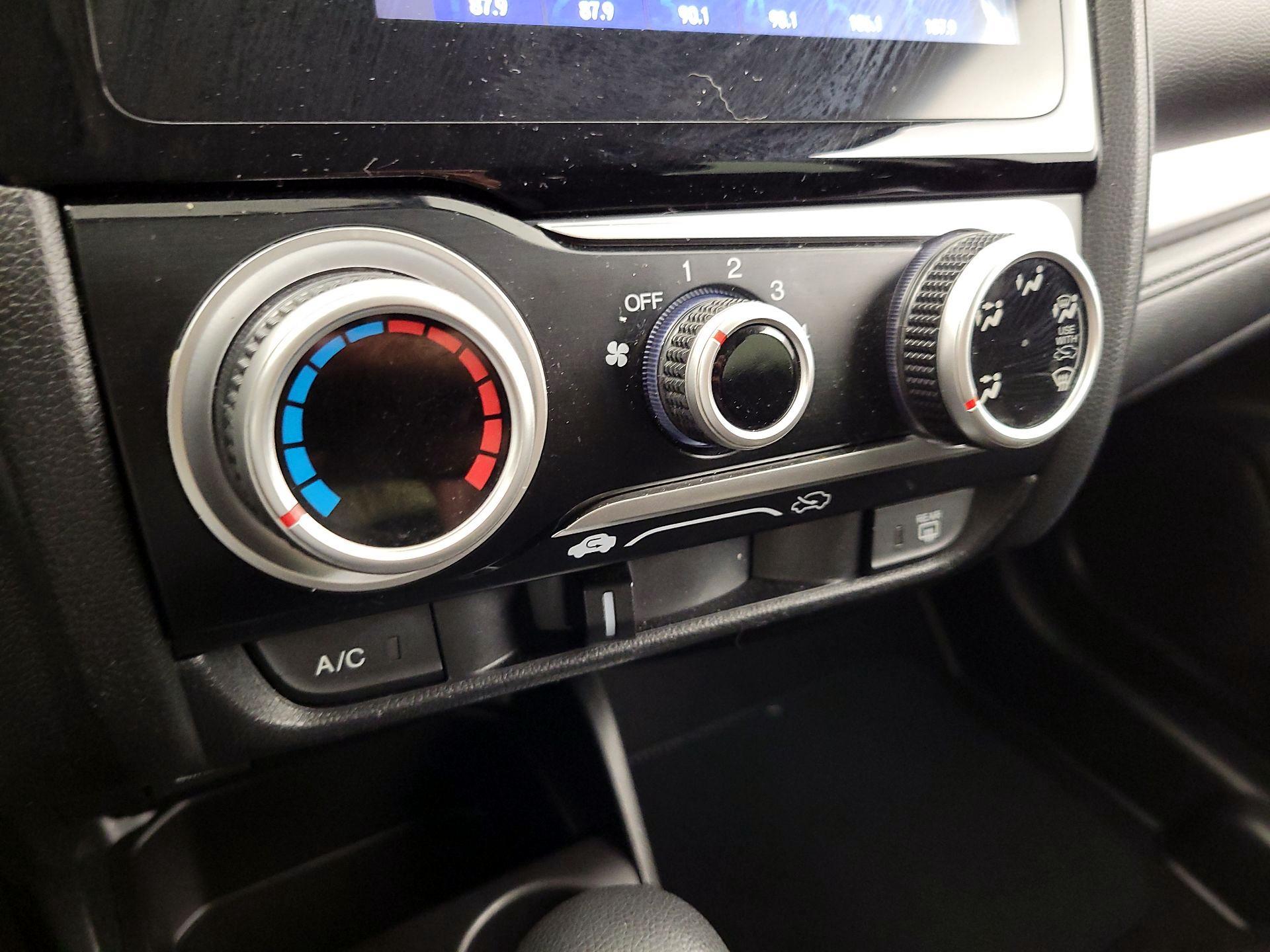 Thumbnail: 2016 Honda Fit - 16
