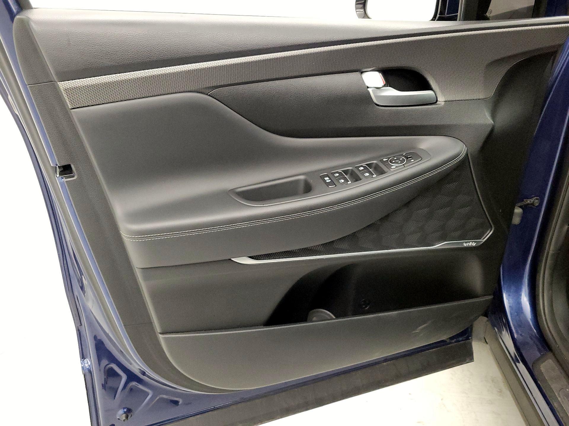 Thumbnail: 2019 Hyundai Santa Fe - 12