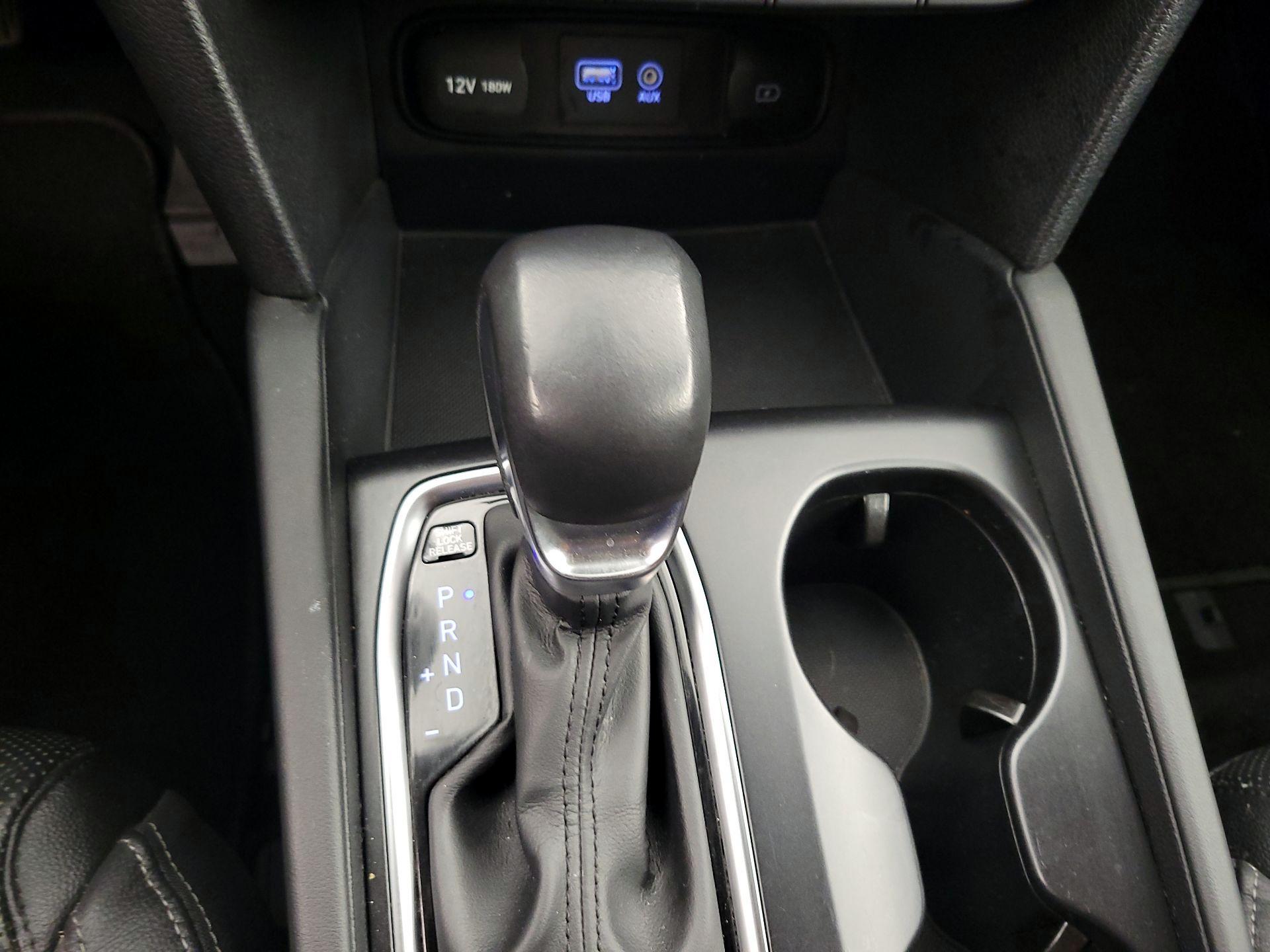 Thumbnail: 2019 Hyundai Santa Fe - 17