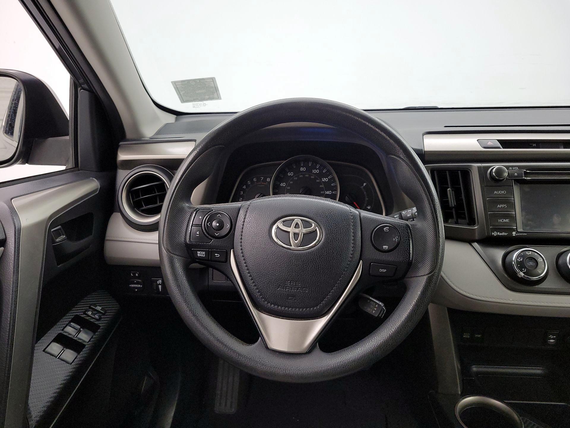 Thumbnail: 2014 Toyota RAV4 - 10