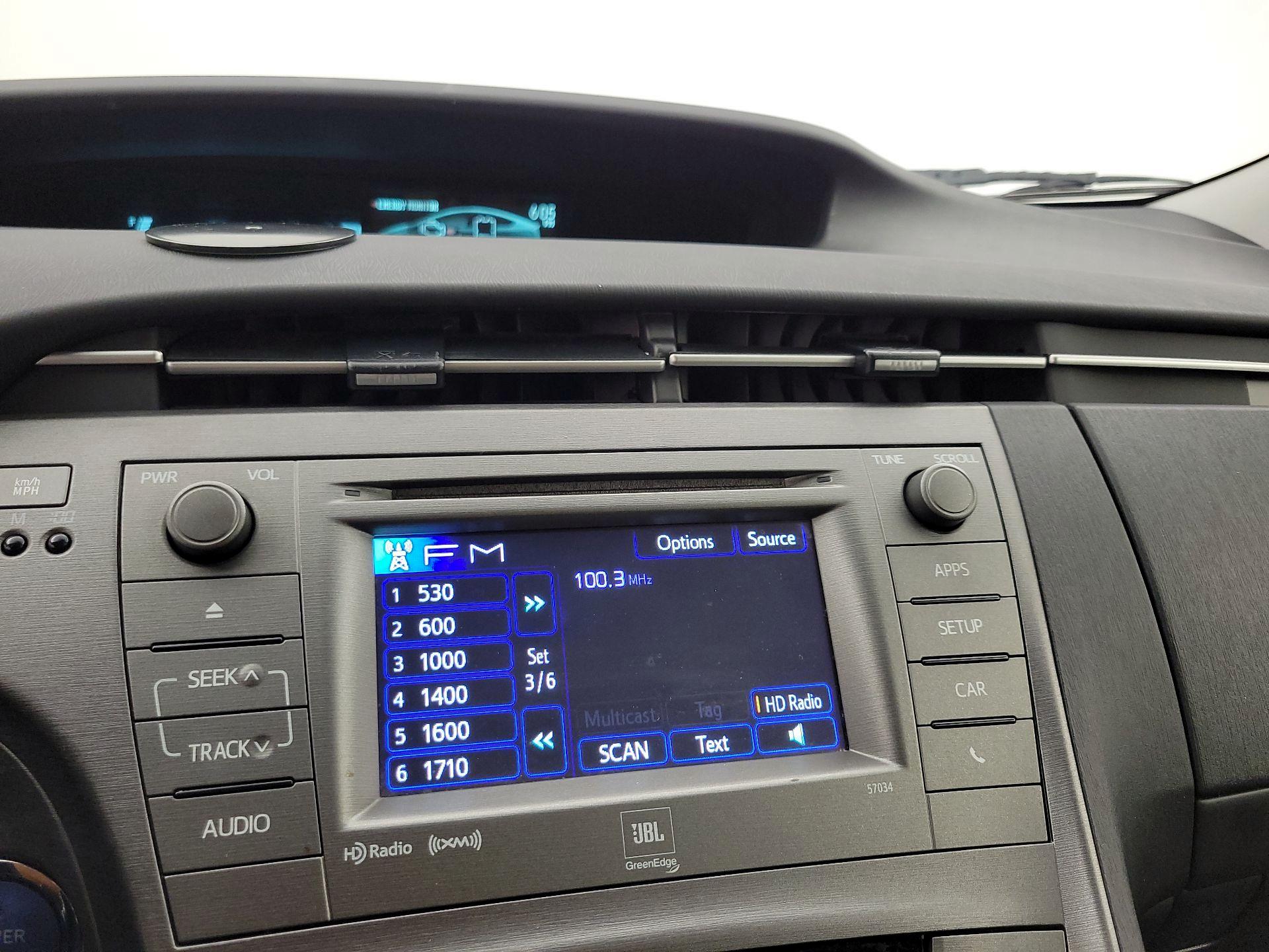 Thumbnail: 2014 Toyota Prius - 15