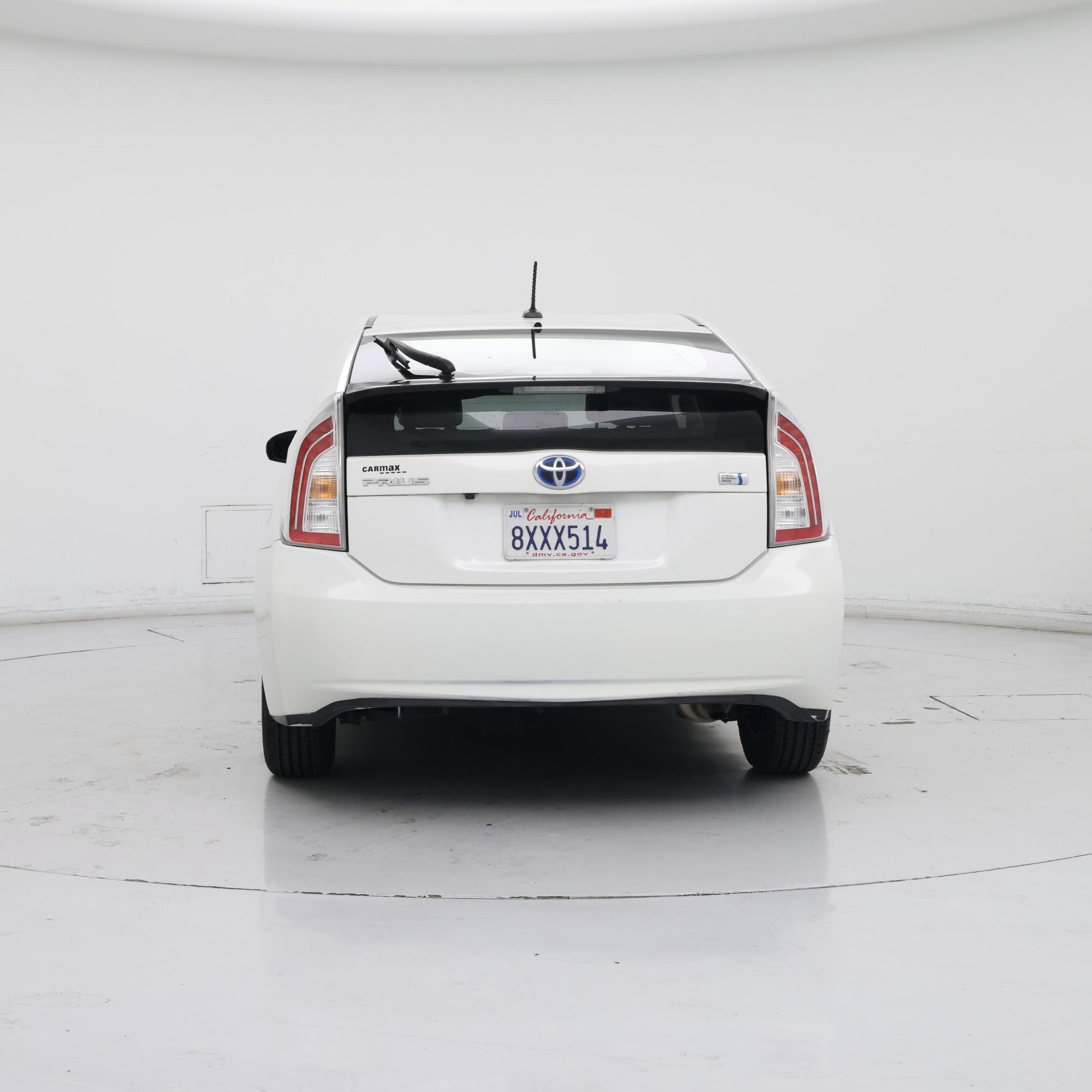 Thumbnail: 2014 Toyota Prius - 6