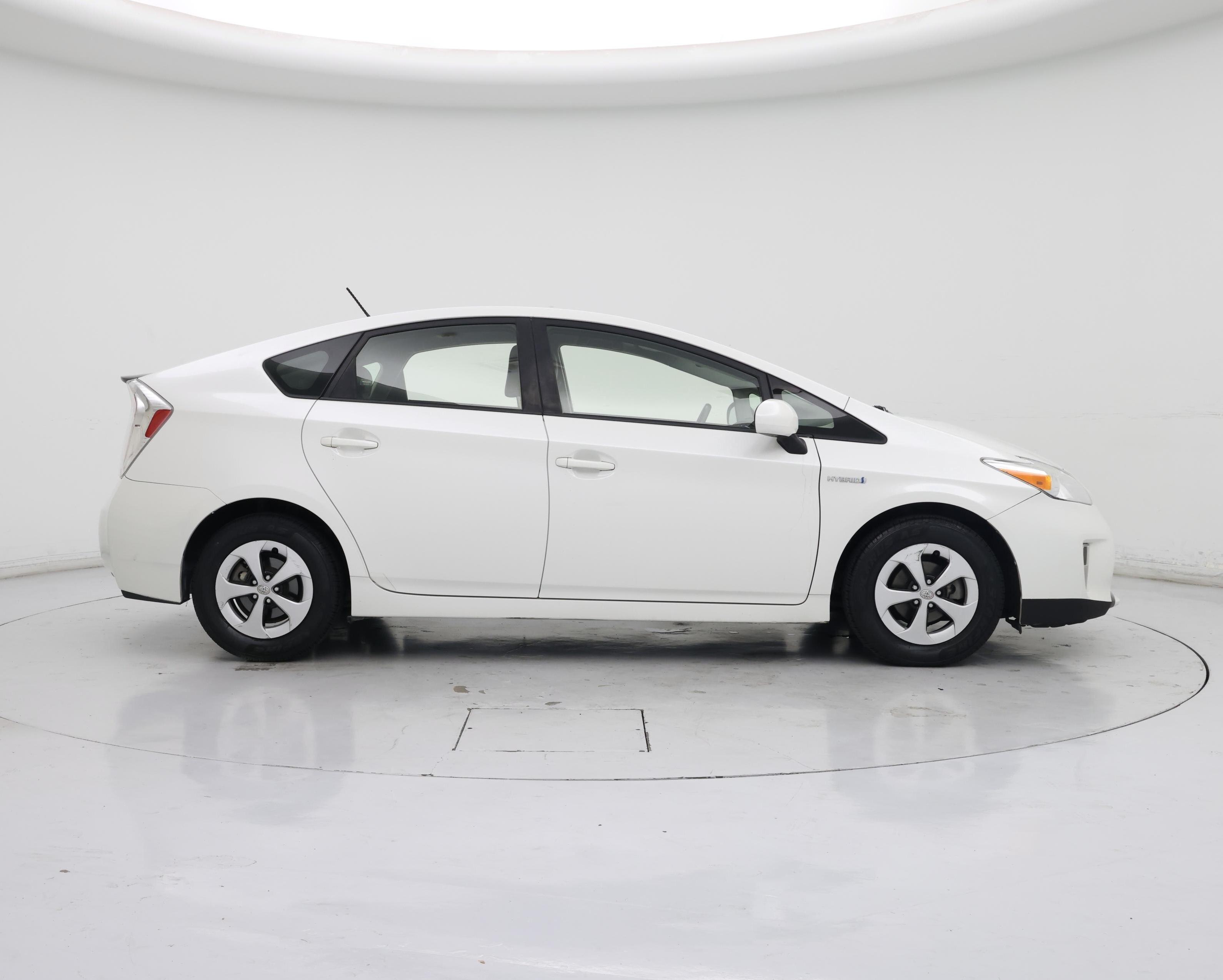 Thumbnail: 2014 Toyota Prius - 7