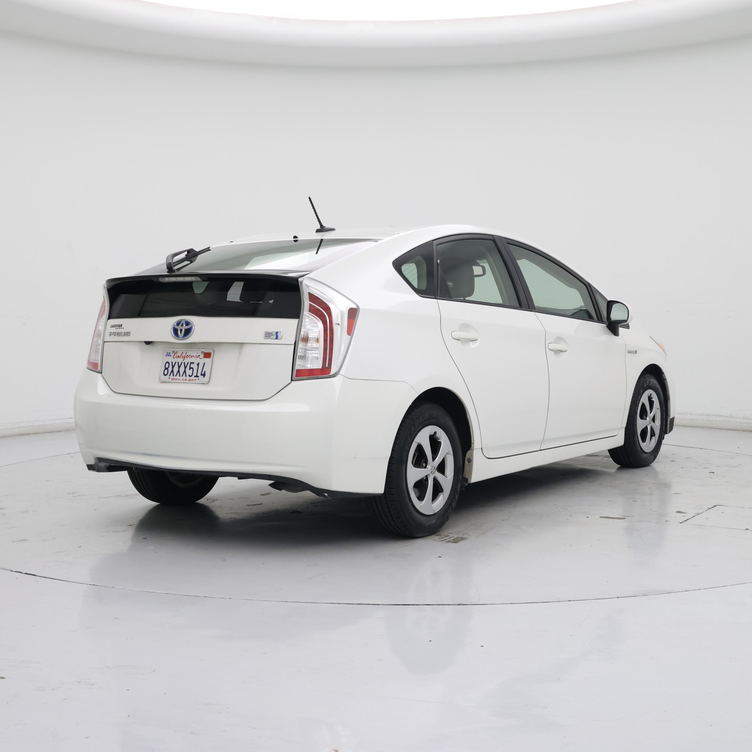 Thumbnail: 2014 Toyota Prius - 8