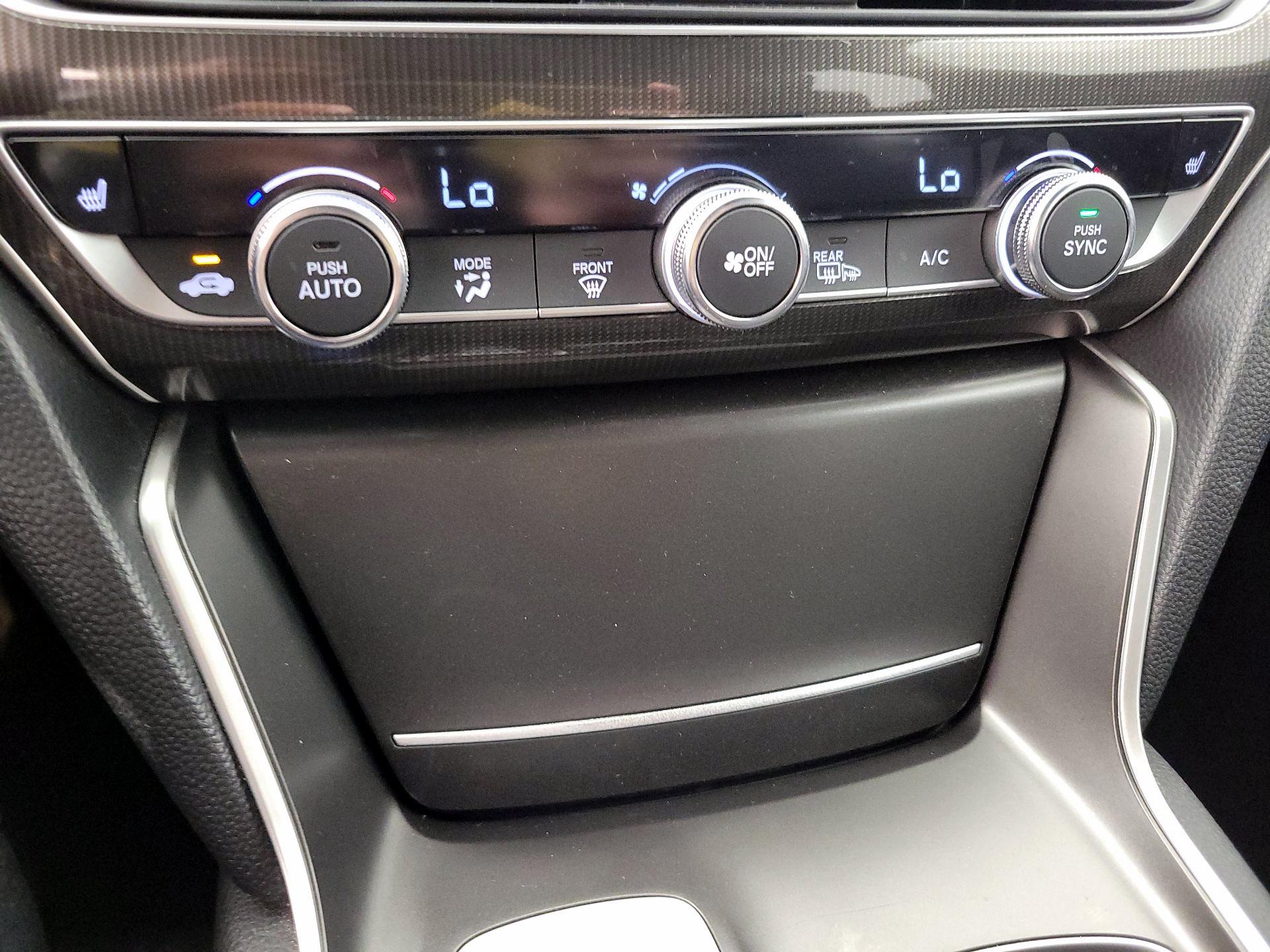 Thumbnail: 2020 Honda Accord - 16