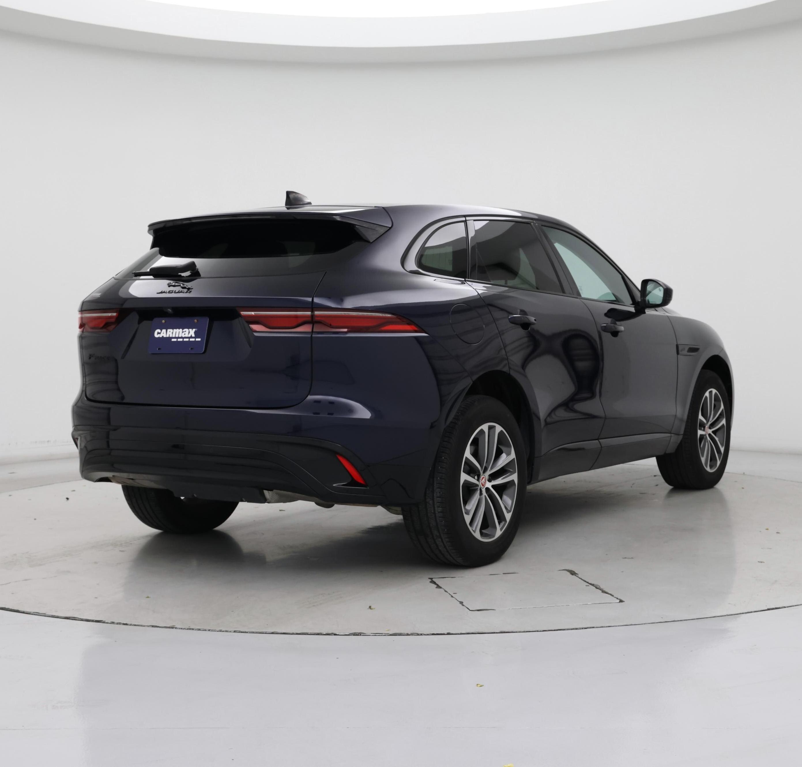 Thumbnail: 2022 Jaguar F-Pace - 8