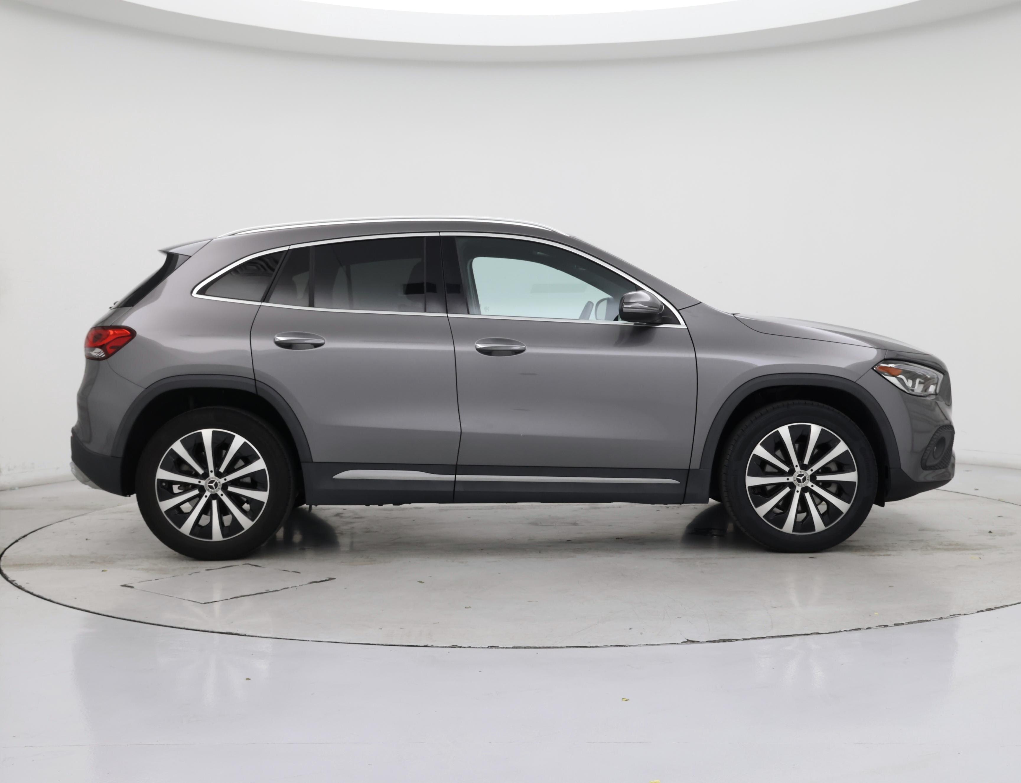 Thumbnail: 2023 Mercedes-Benz GLA - 7