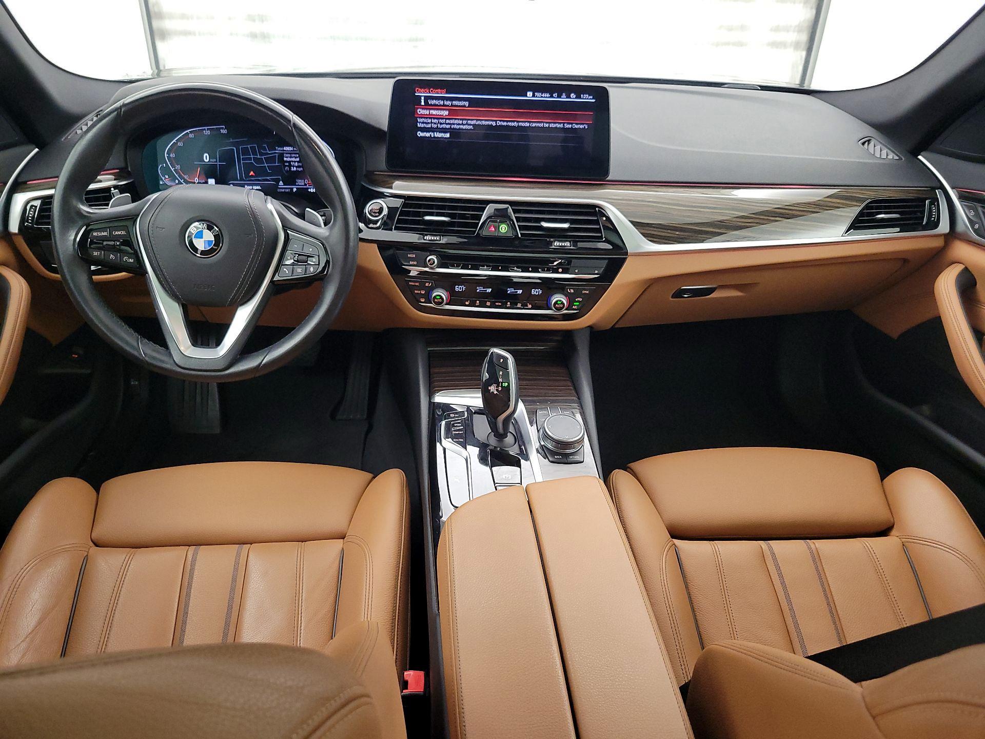 Thumbnail: 2022 BMW 5 Series - 9