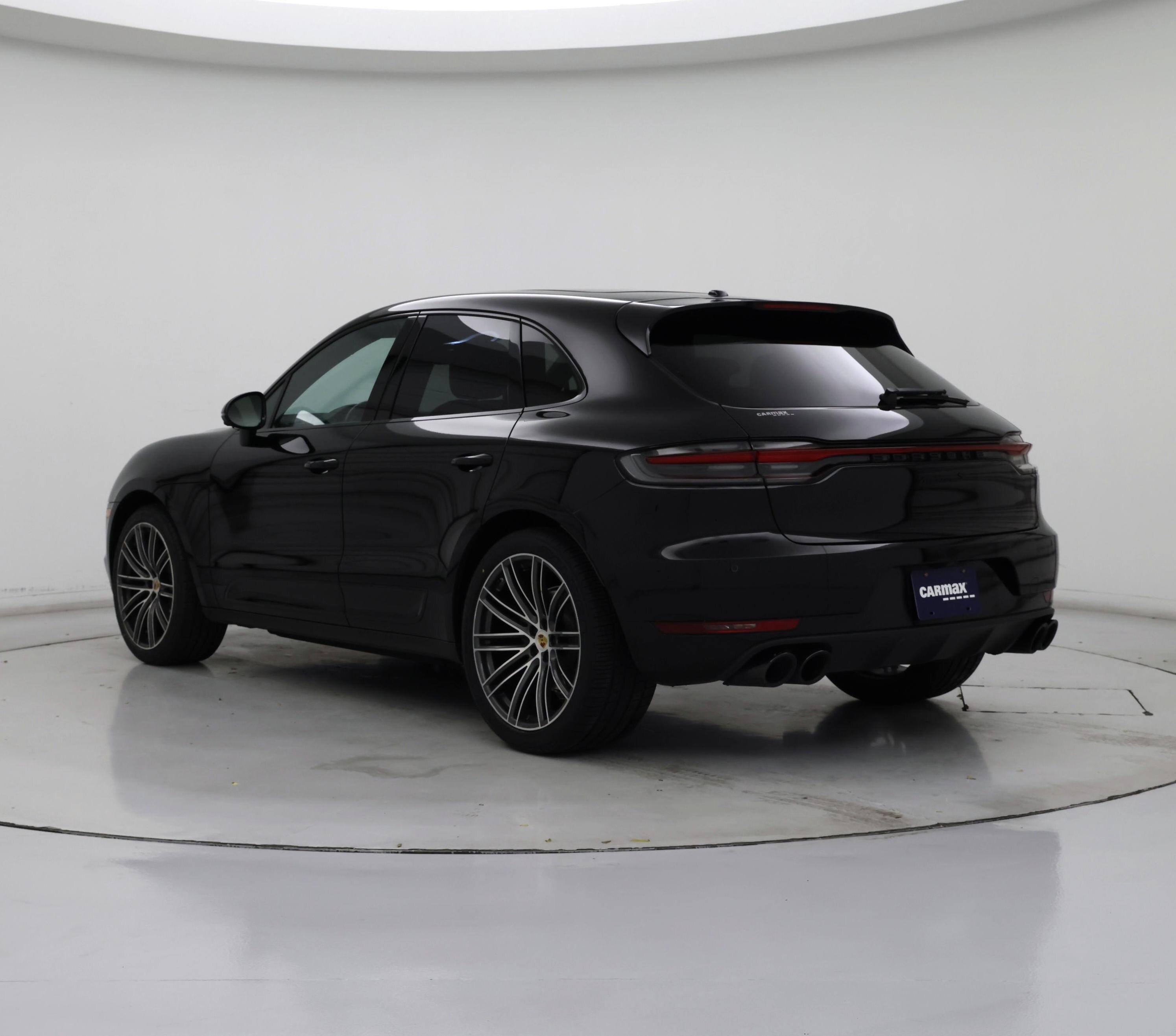 Thumbnail: 2020 Porsche Macan - 2
