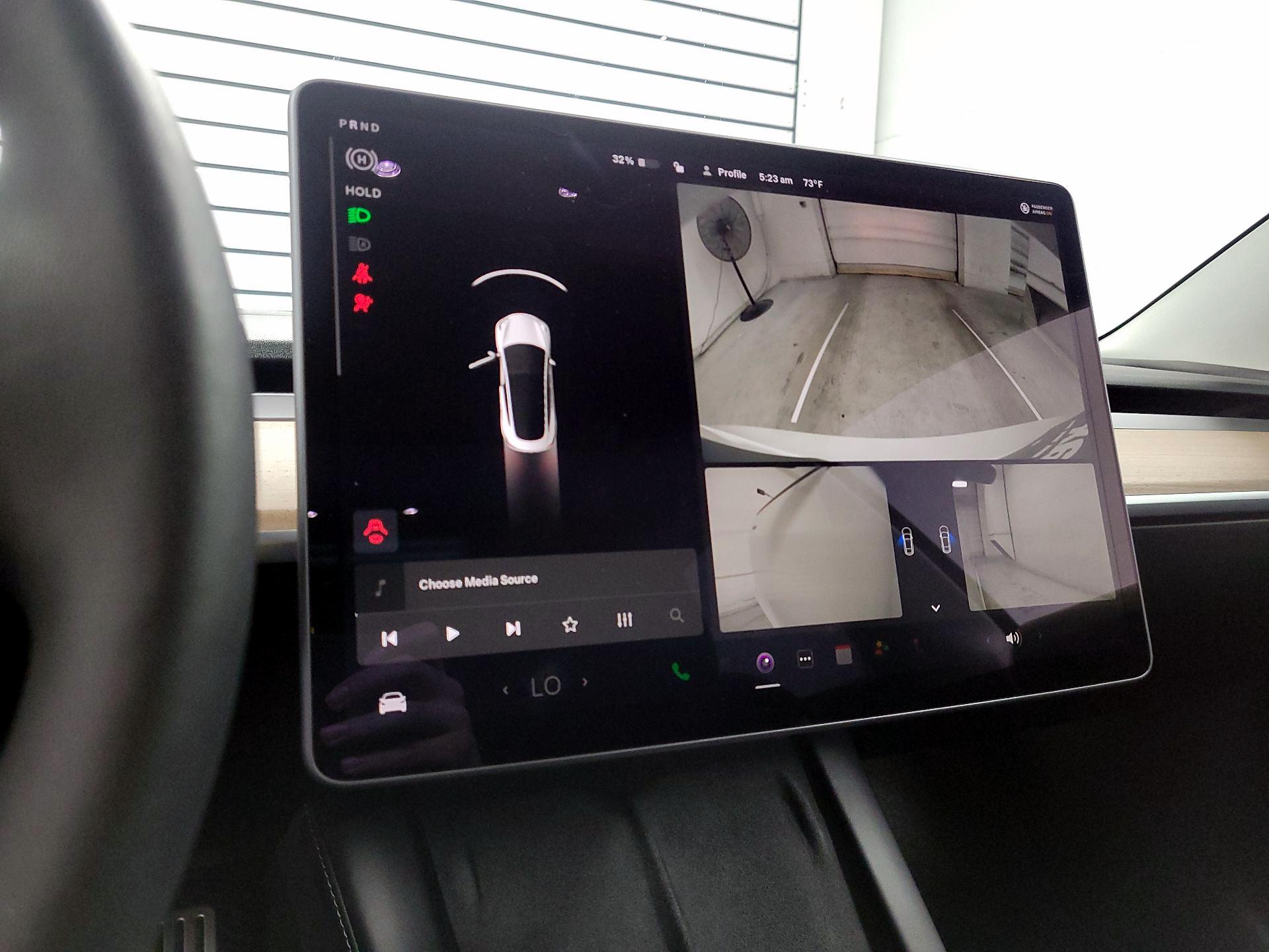 Thumbnail: 2022 Tesla Model 3 - 13