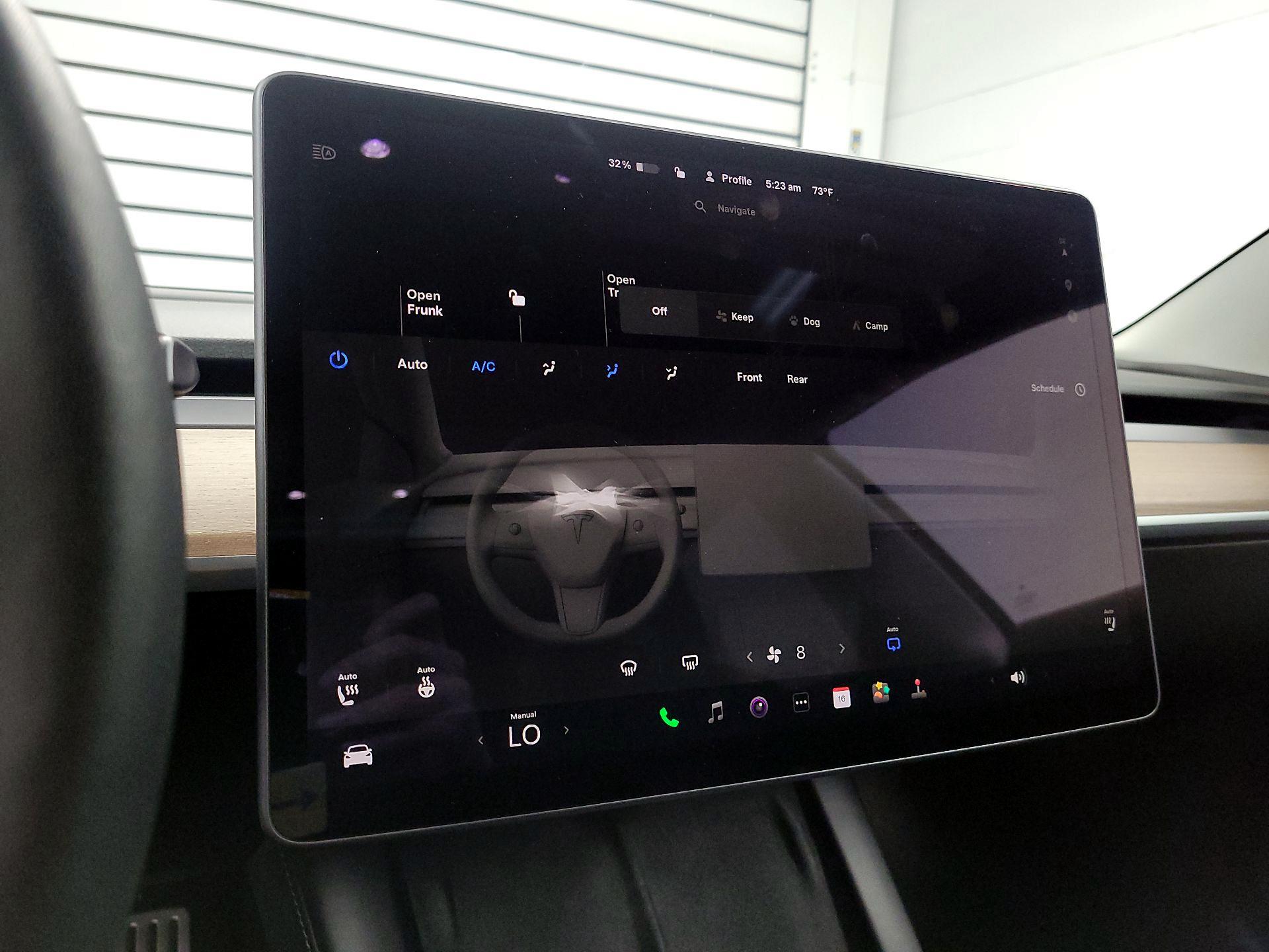 Thumbnail: 2022 Tesla Model 3 - 15