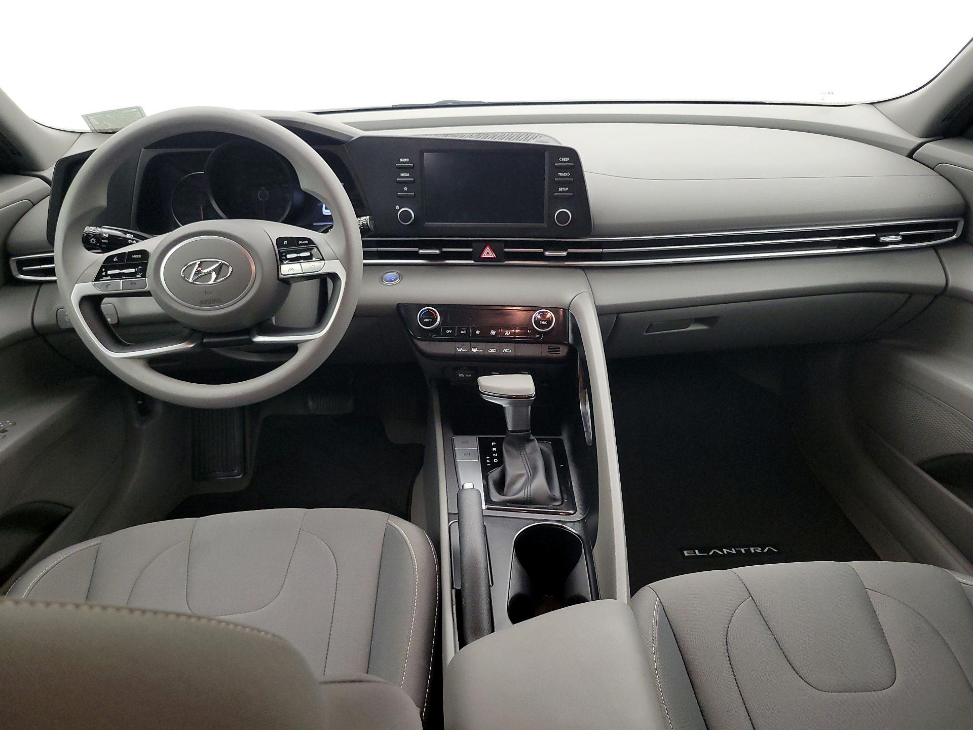 Thumbnail: 2023 Hyundai Elantra - 9