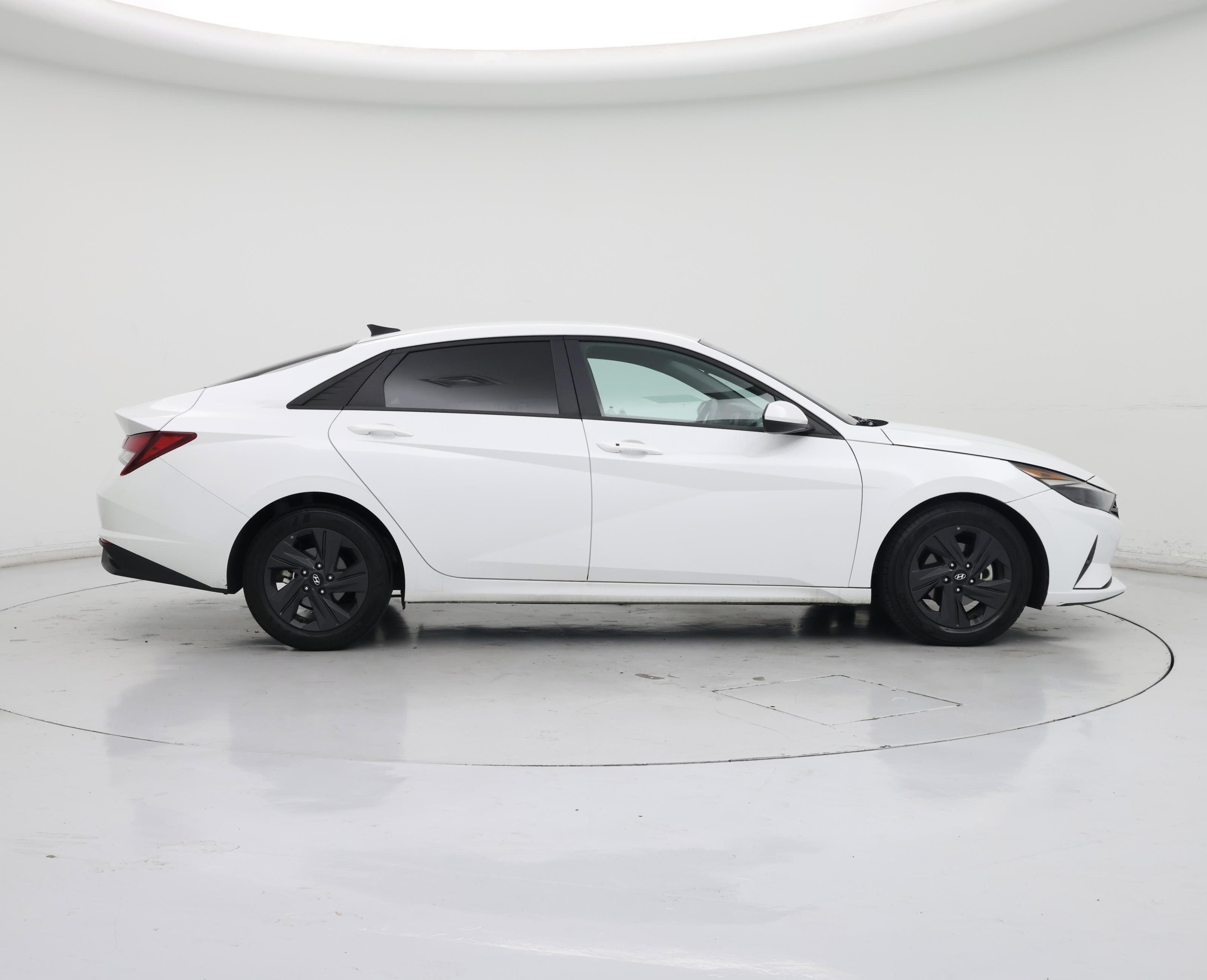 Thumbnail: 2023 Hyundai Elantra - 7