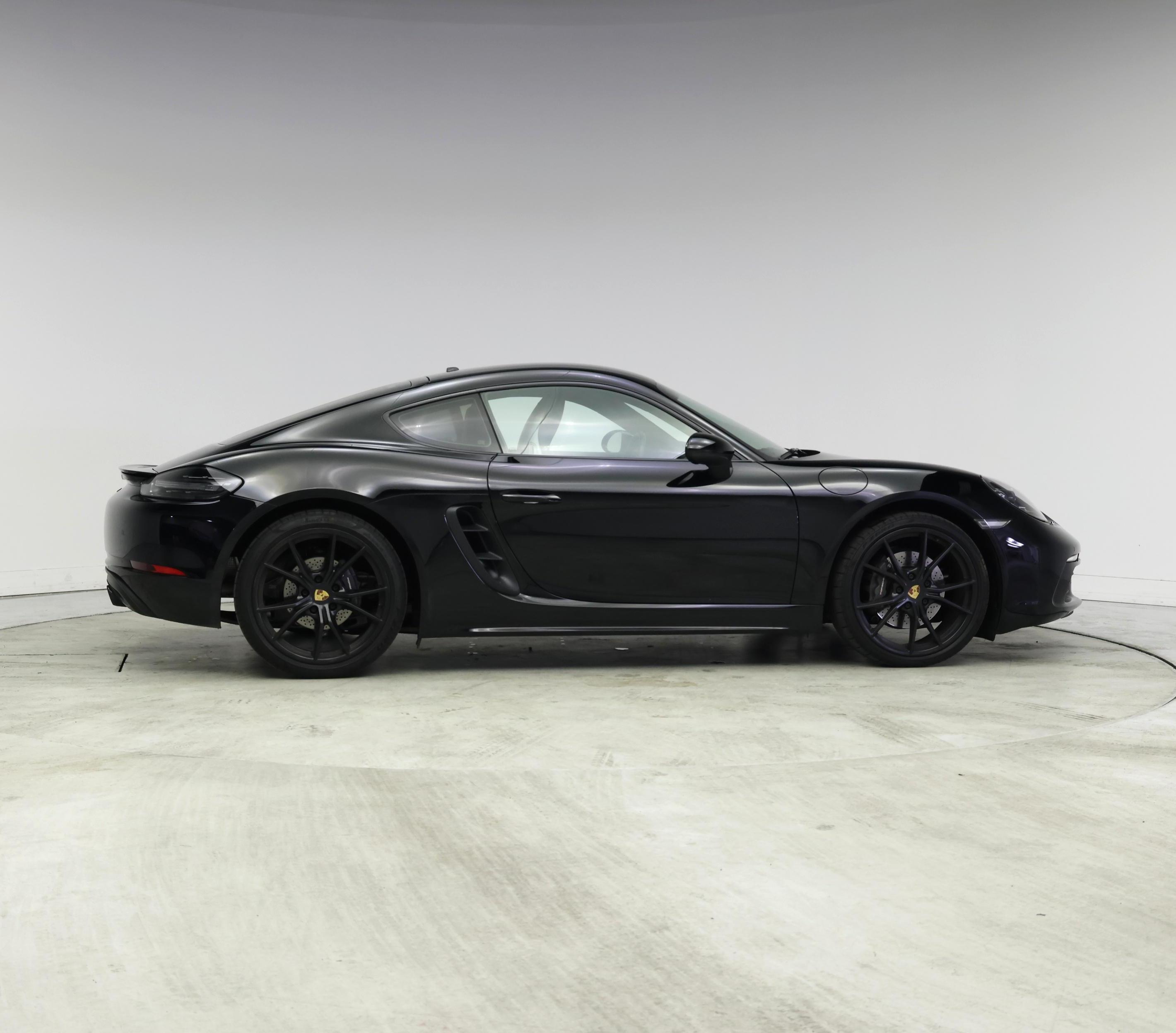 Thumbnail: 2023 Porsche 718 Cayman - 7
