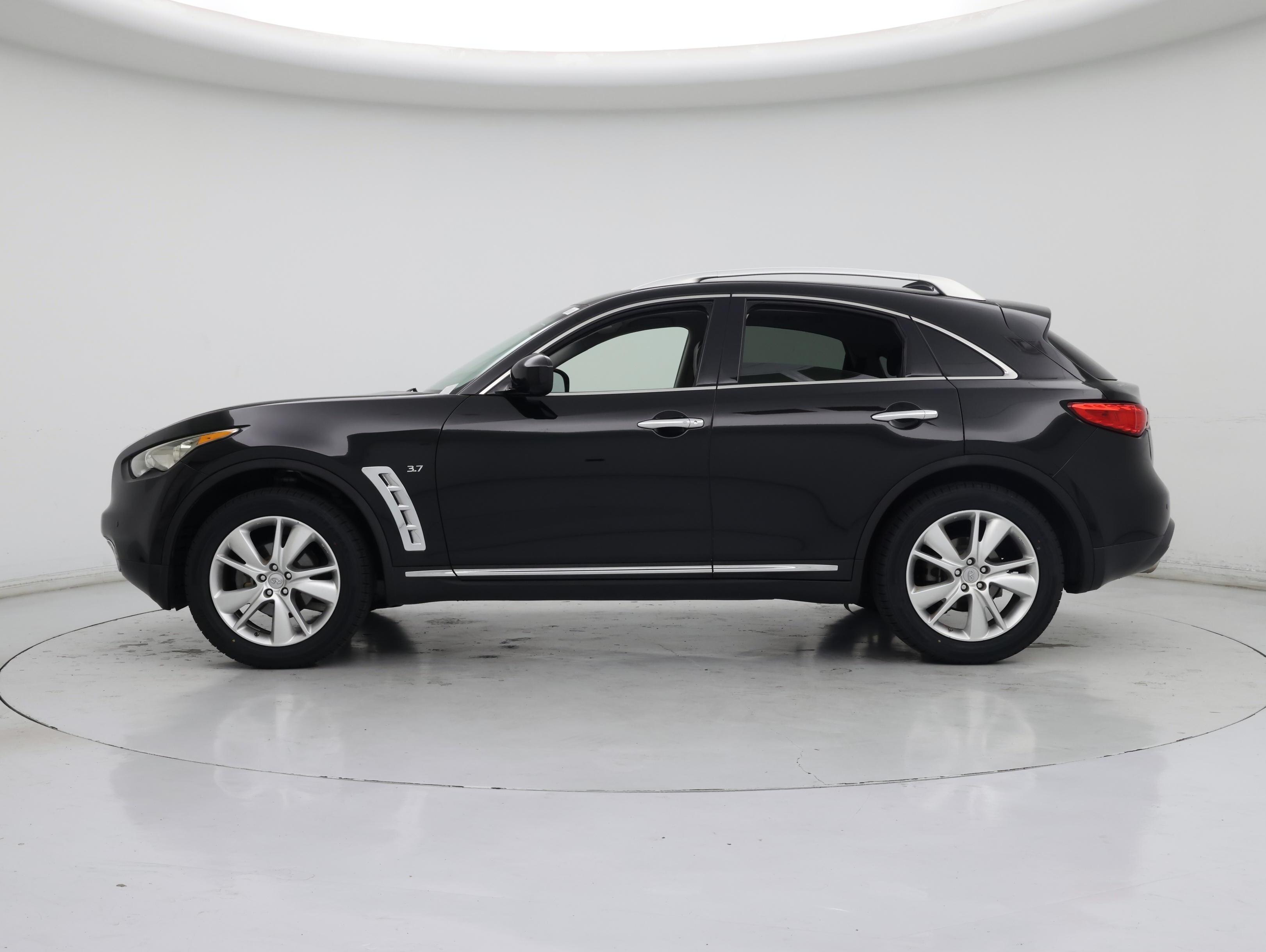 Thumbnail: 2015 INFINITI QX70 - 3