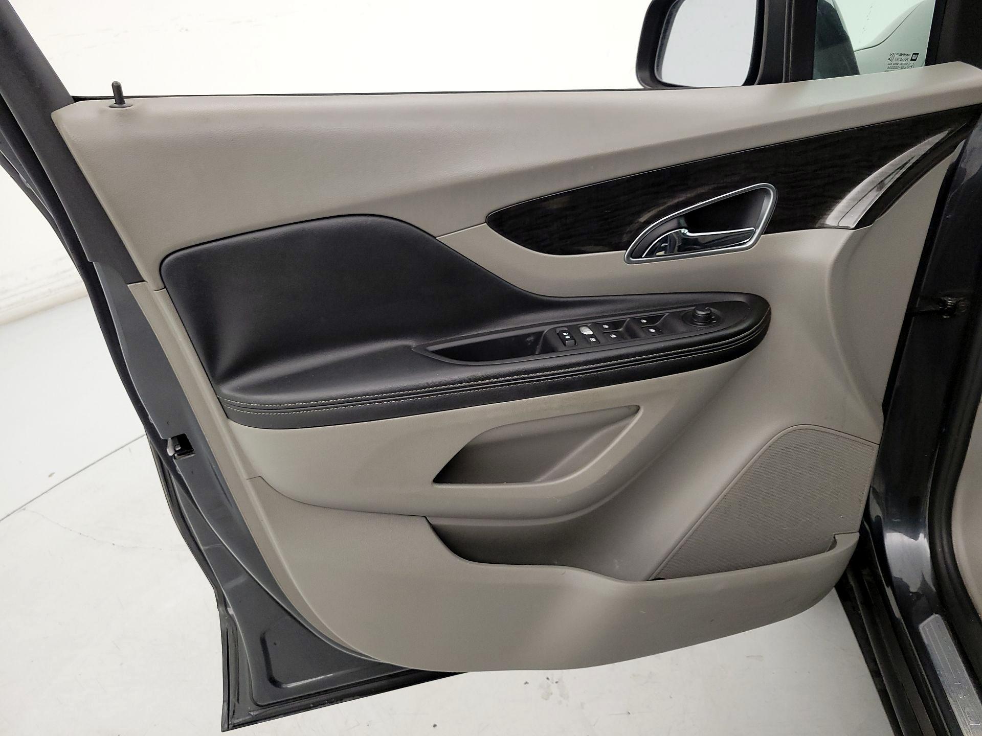 Thumbnail: 2016 Buick Encore - 12