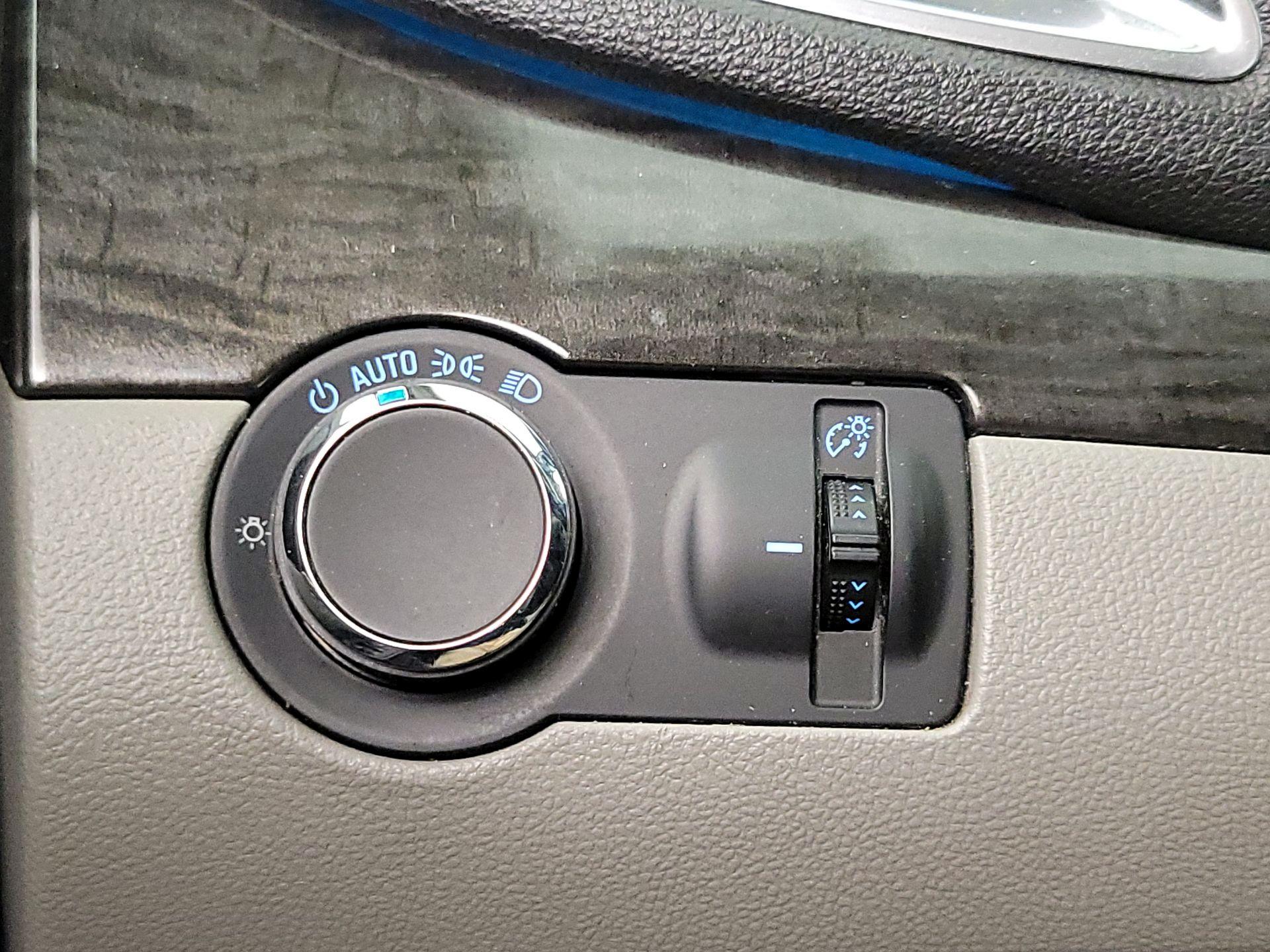 Thumbnail: 2016 Buick Encore - 13