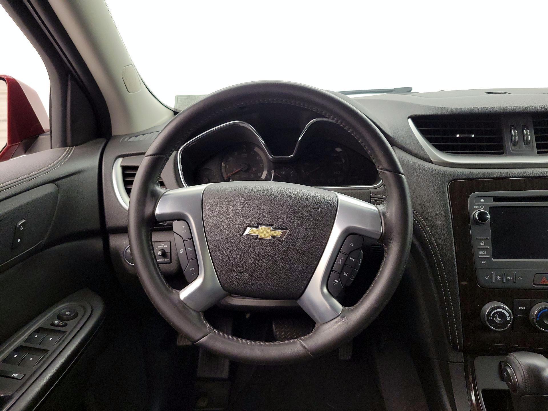 Thumbnail: 2017 Chevrolet Traverse - 10