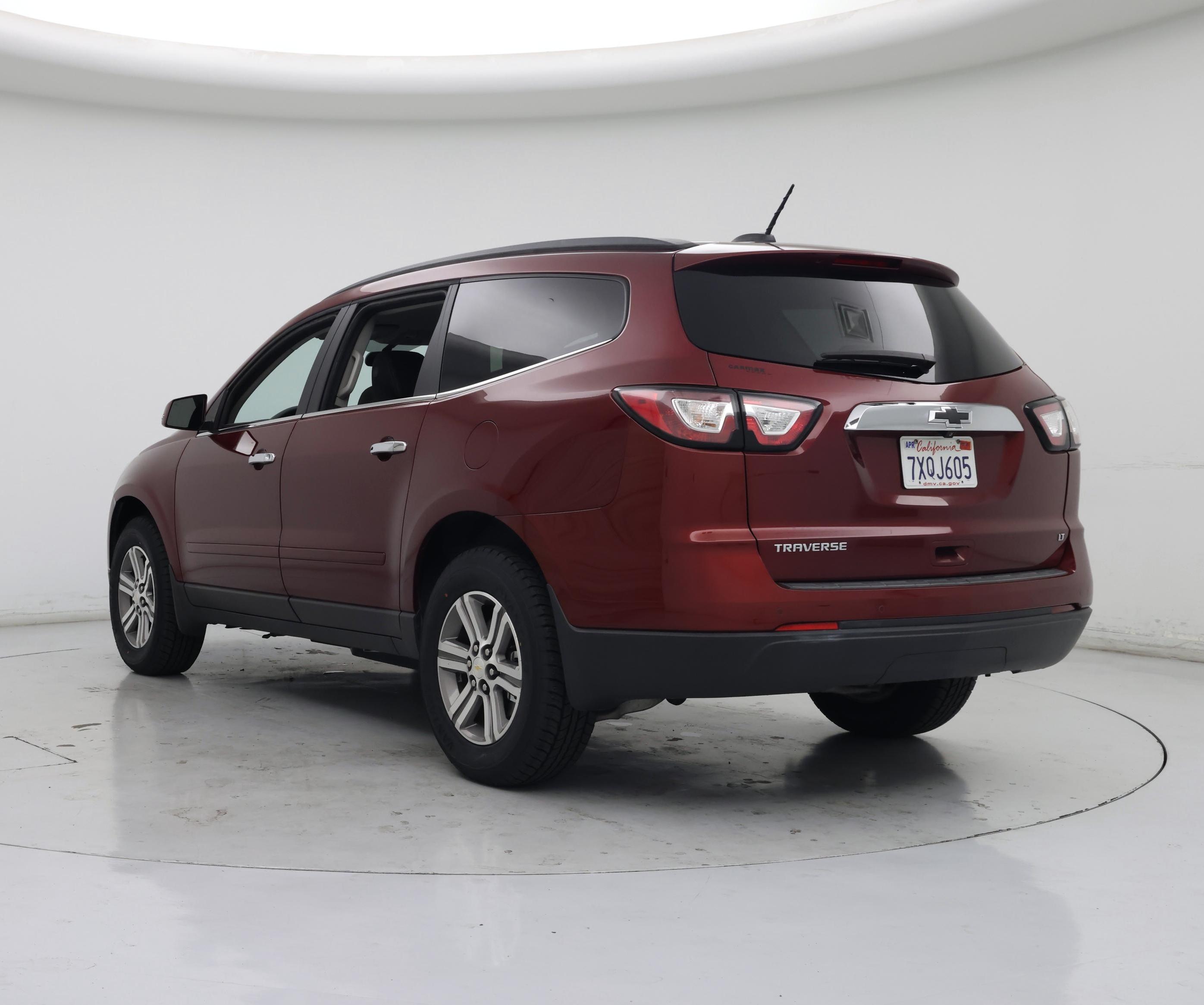 Thumbnail: 2017 Chevrolet Traverse - 2