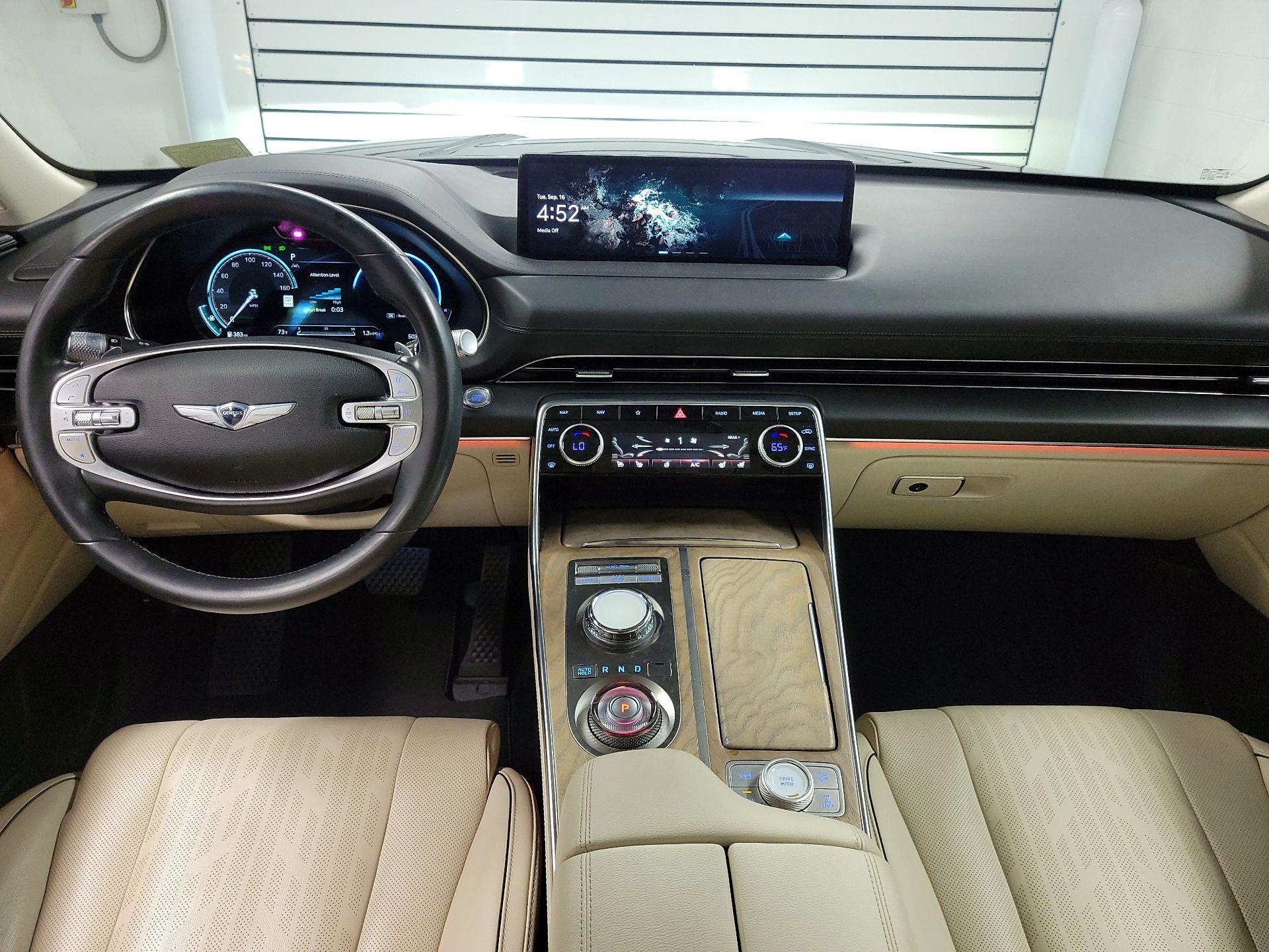 Thumbnail: 2023 Genesis GV80 - 9