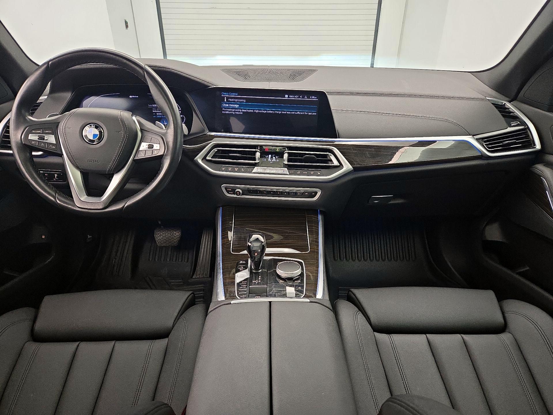 Thumbnail: 2021 BMW X5 - 9