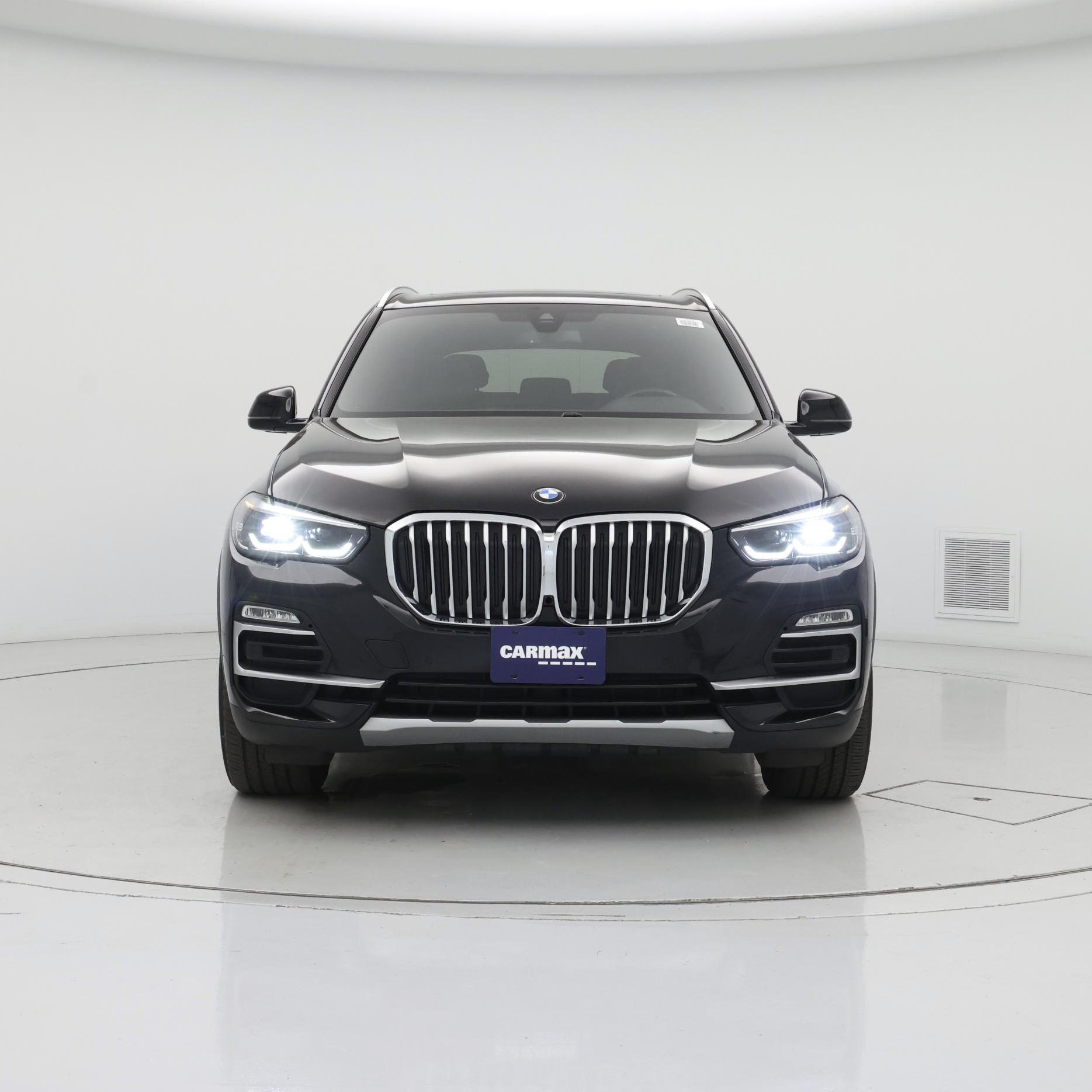 Thumbnail: 2021 BMW X5 - 5