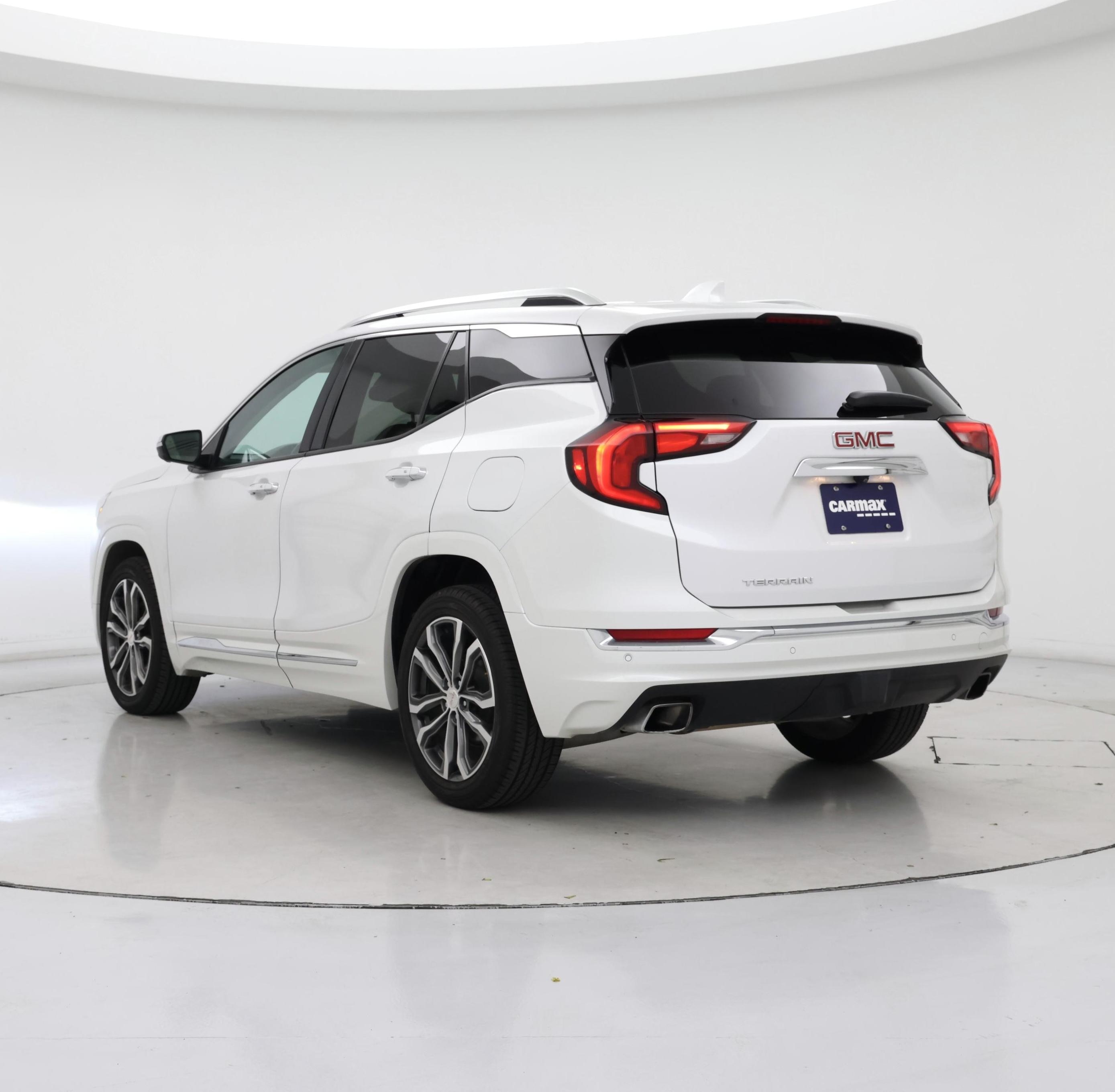 Thumbnail: 2020 GMC Terrain - 2