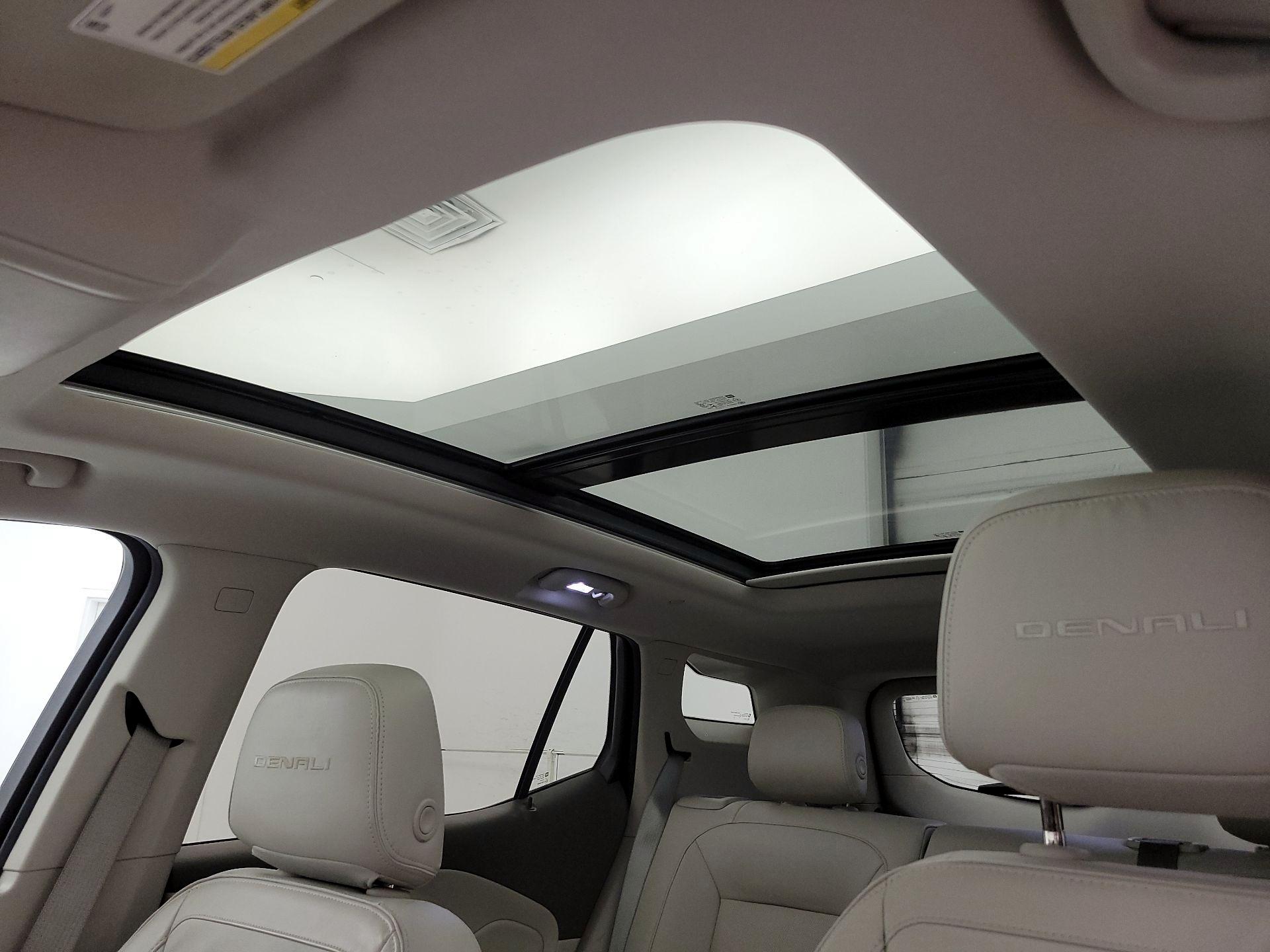 Thumbnail: 2020 GMC Terrain - 19