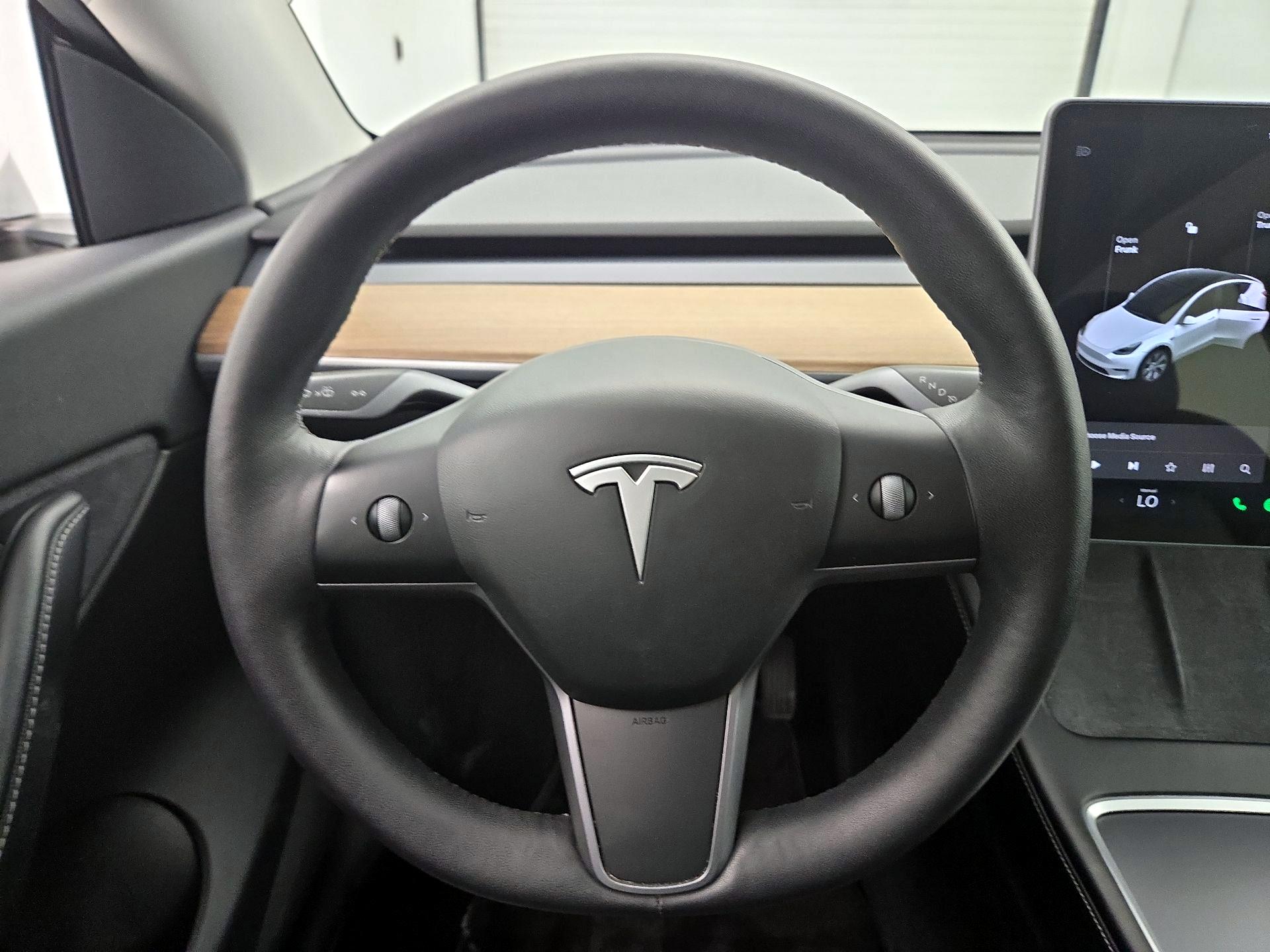 Thumbnail: 2021 Tesla Model Y - 10