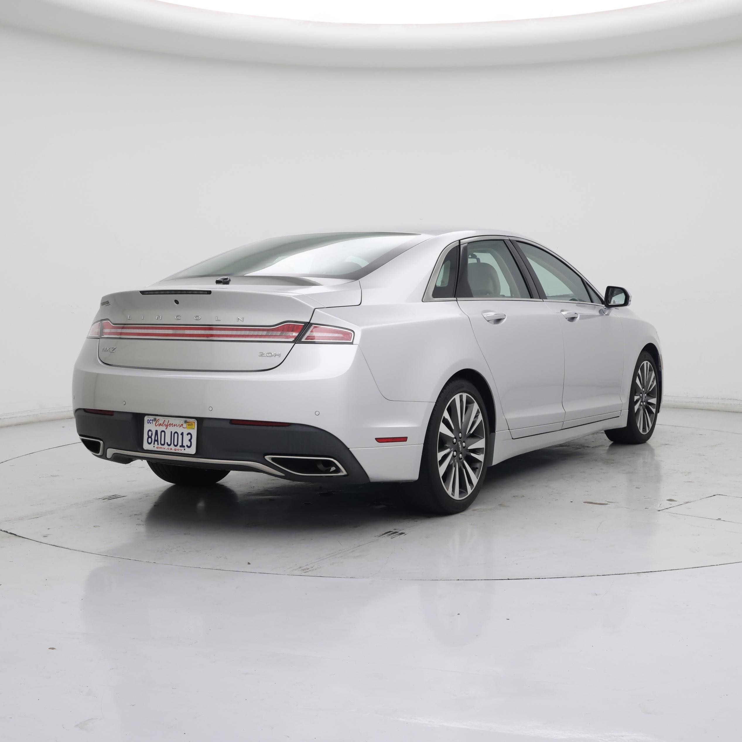 Thumbnail: 2017 Lincoln MKZ - 8