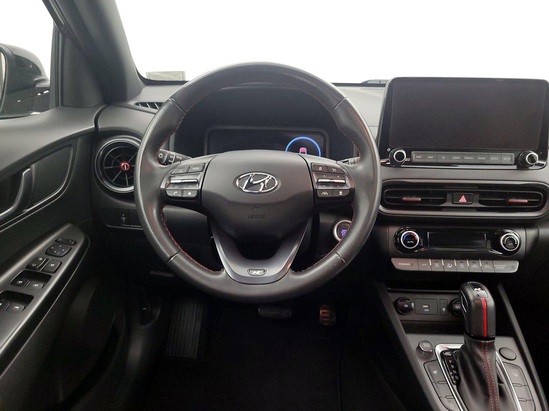 Thumbnail: 2022 Hyundai Kona - 10