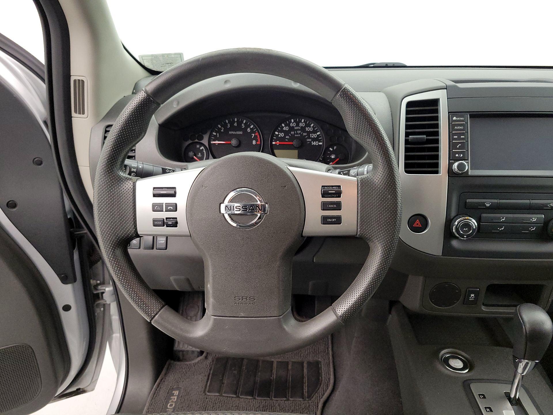 Thumbnail: 2020 Nissan Frontier - 10
