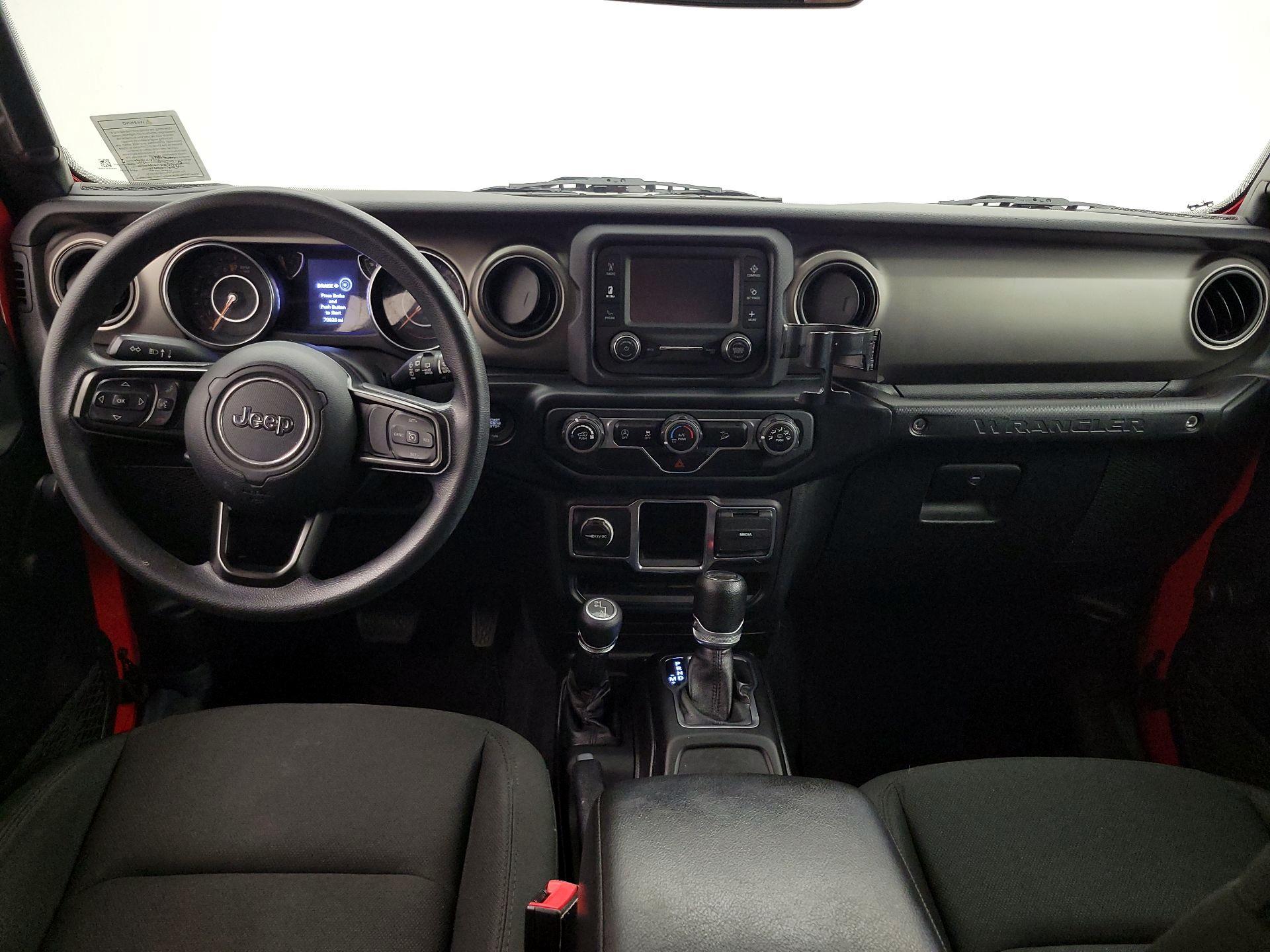 Thumbnail: 2019 Jeep Wrangler - 9