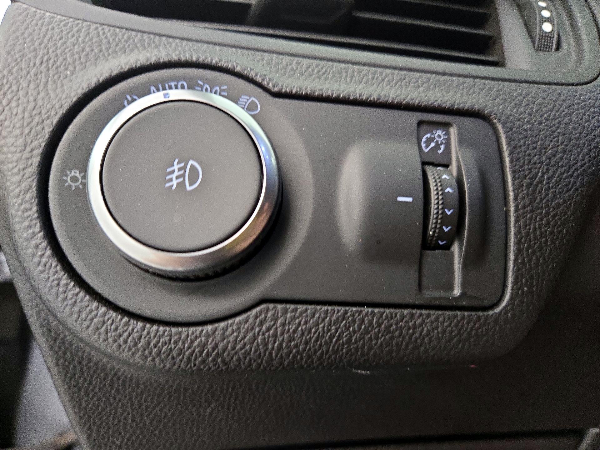 Thumbnail: 2020 Buick Envision - 13