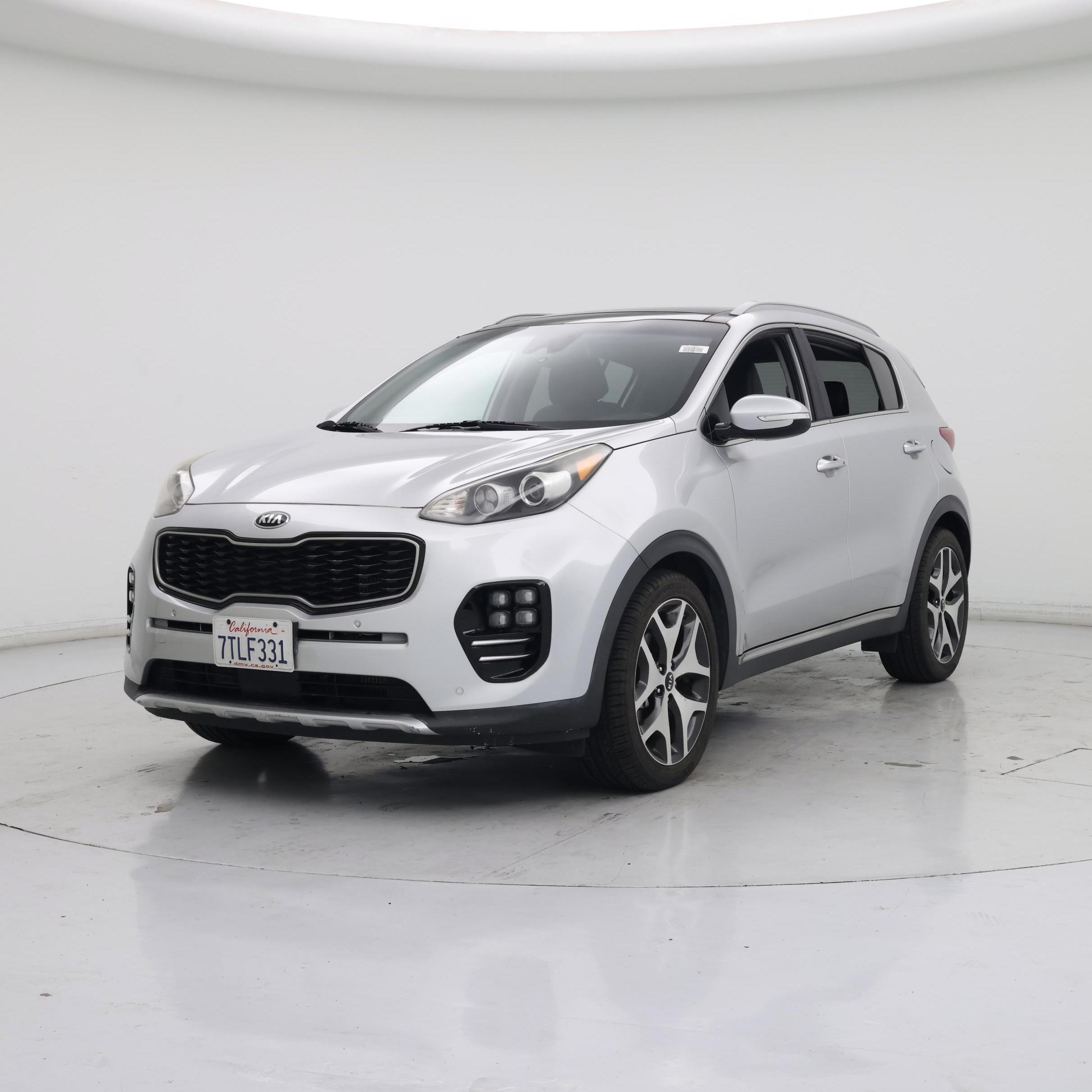 Thumbnail: 2017 Kia Sportage - 4
