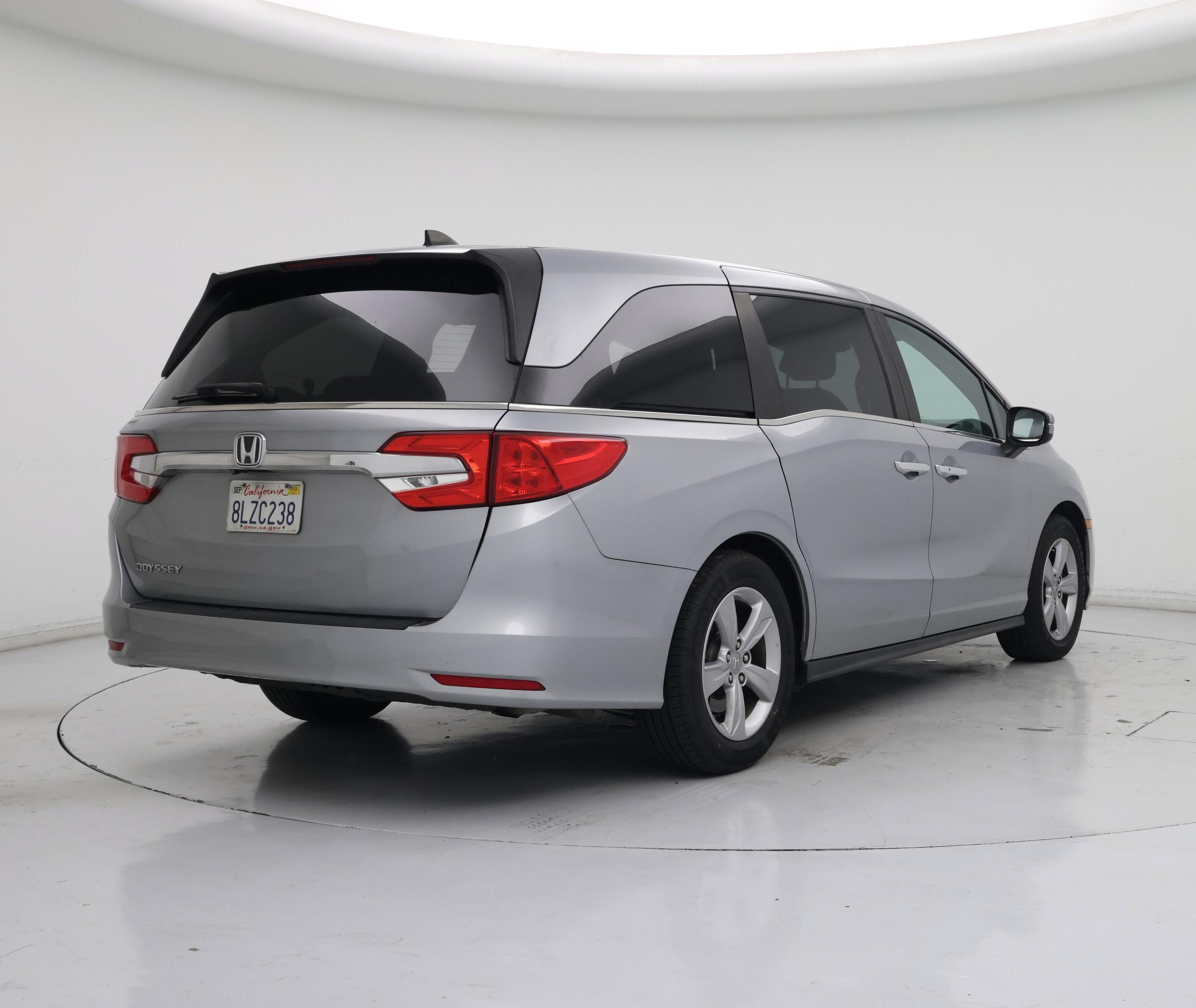Thumbnail: 2019 Honda Odyssey - 8