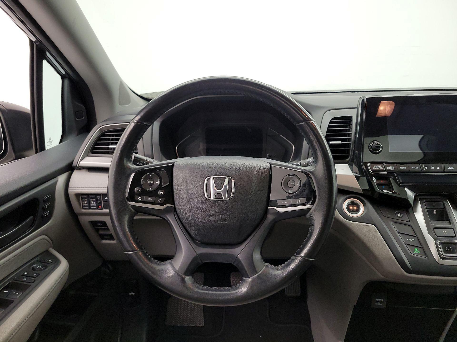 Thumbnail: 2019 Honda Odyssey - 10