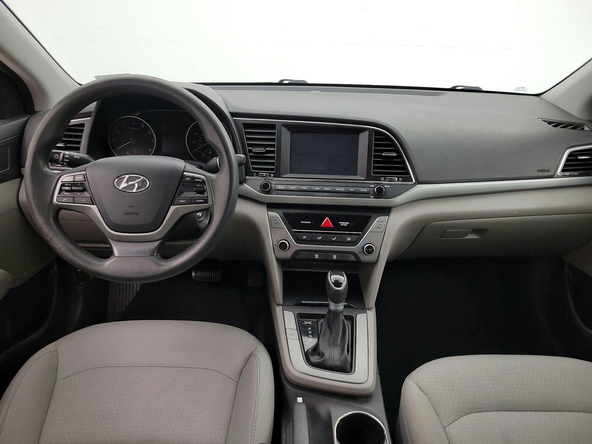 Thumbnail: 2017 Hyundai Elantra - 9
