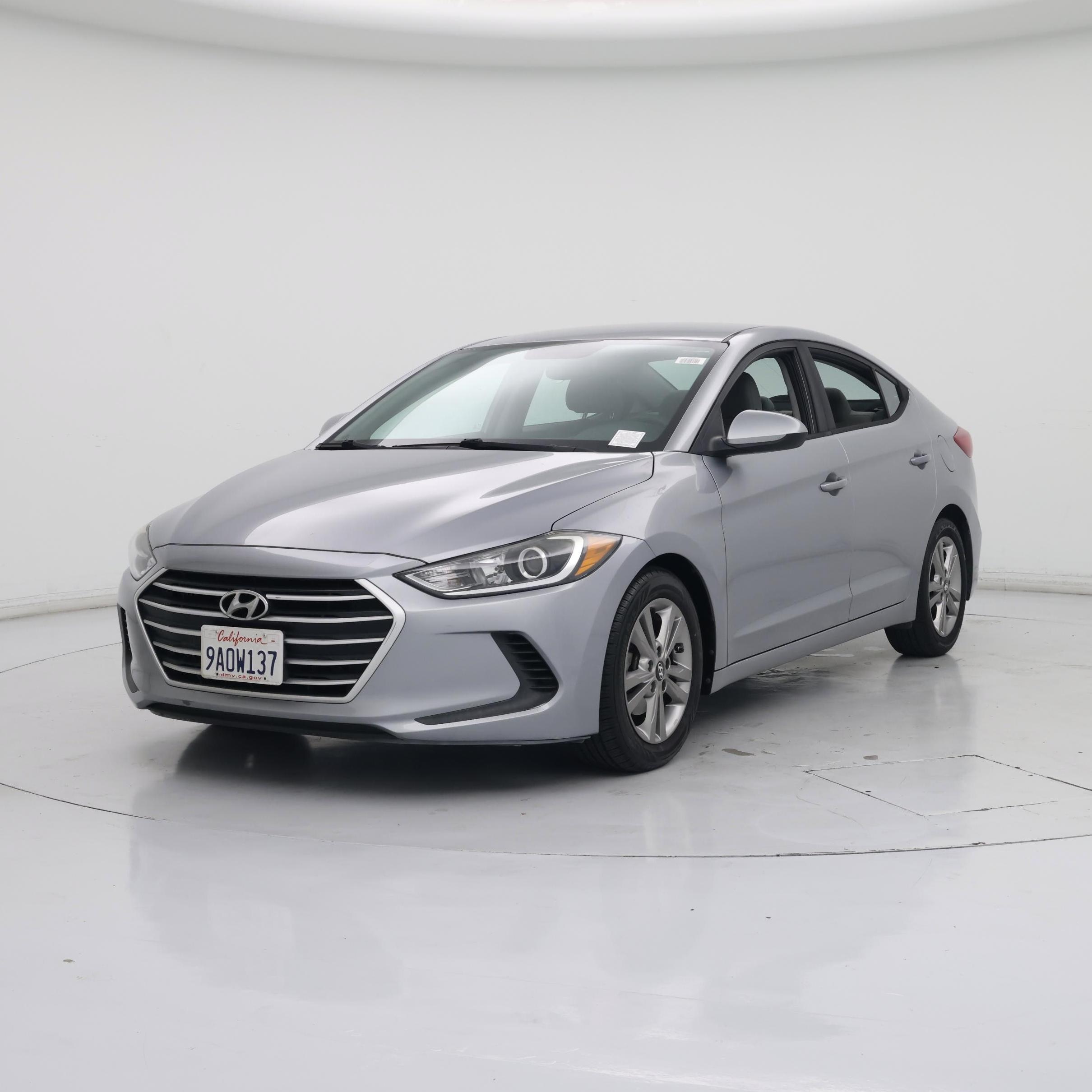 Thumbnail: 2017 Hyundai Elantra - 4
